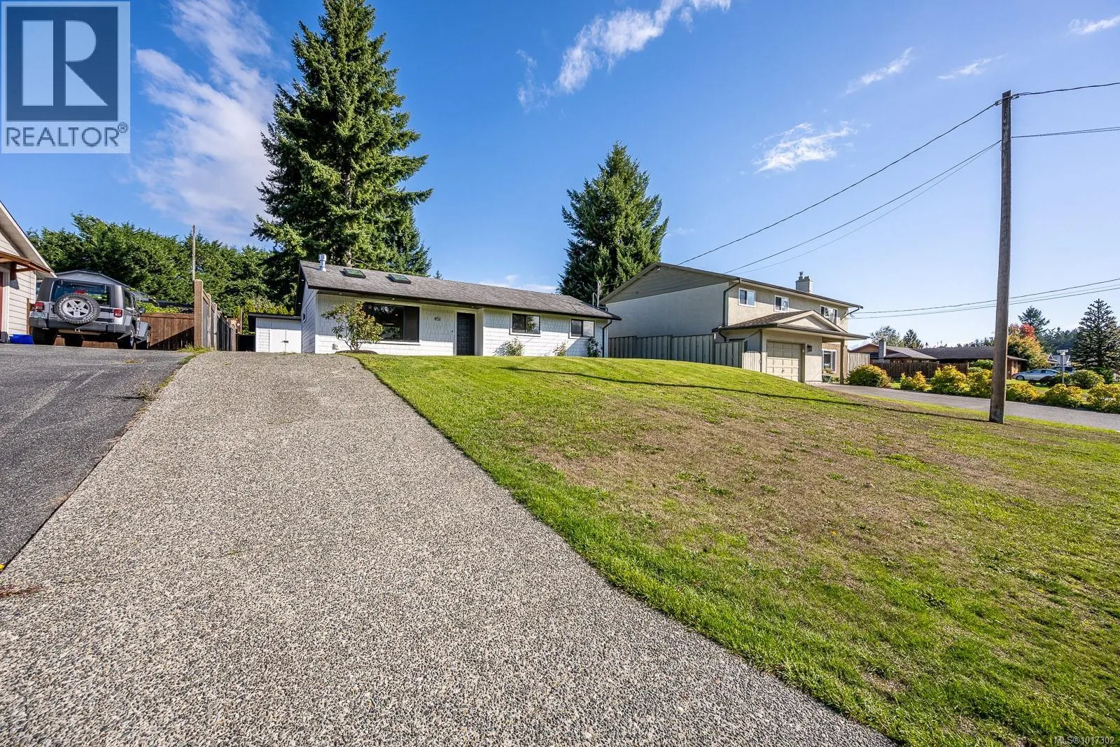 451 McPhedran Rd S