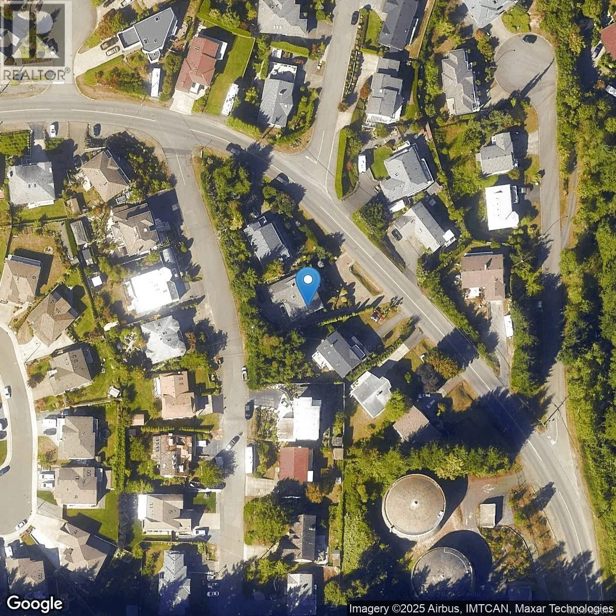 1089 College Dr