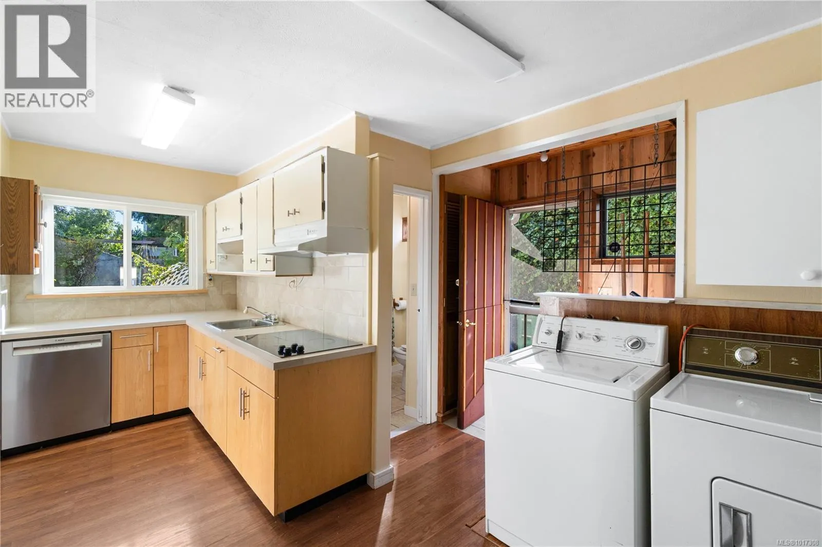 1011 St. David Cres