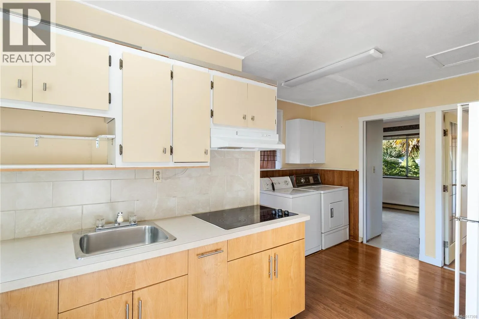 1011 St. David Cres