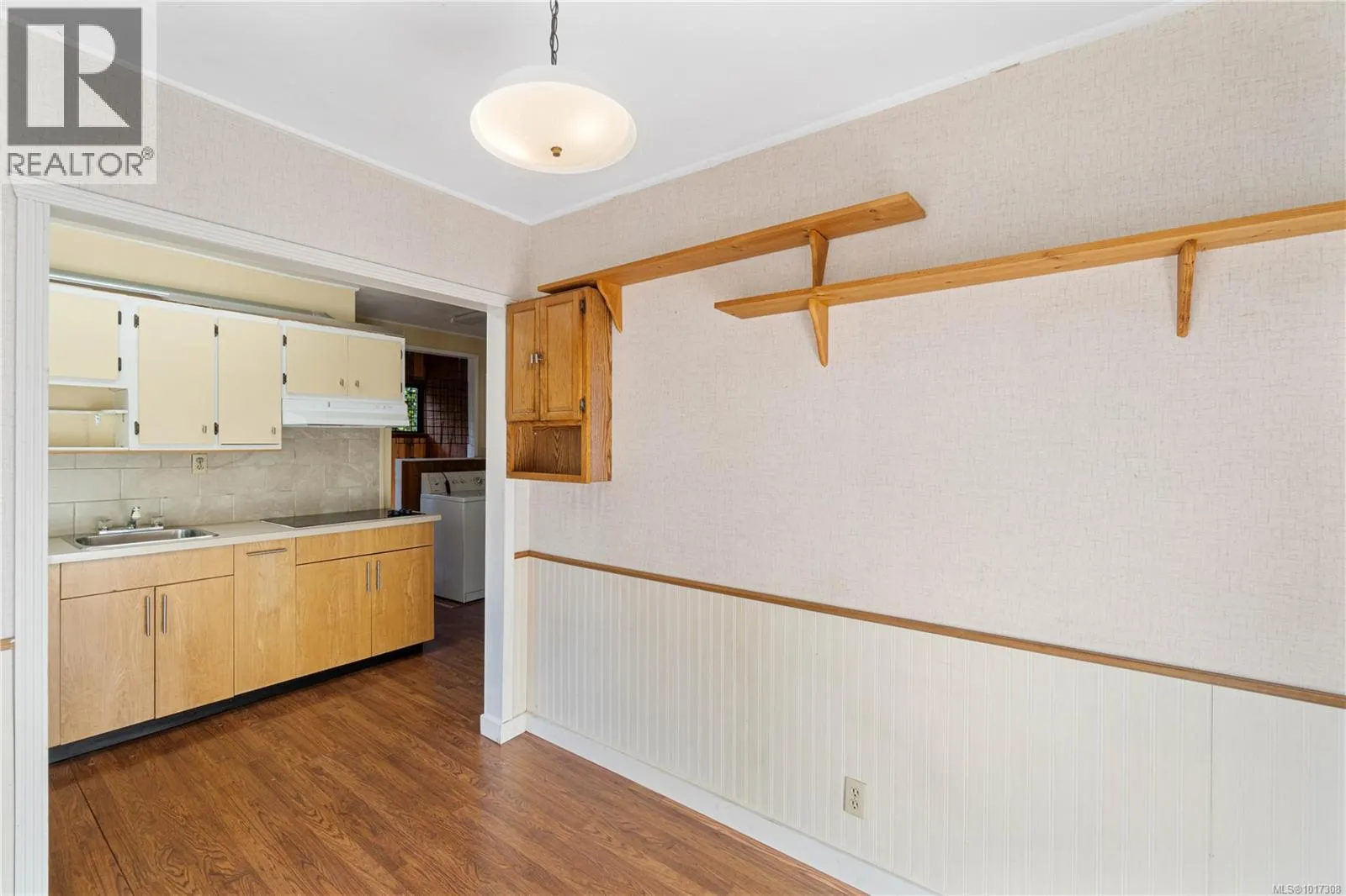 1011 St. David Cres