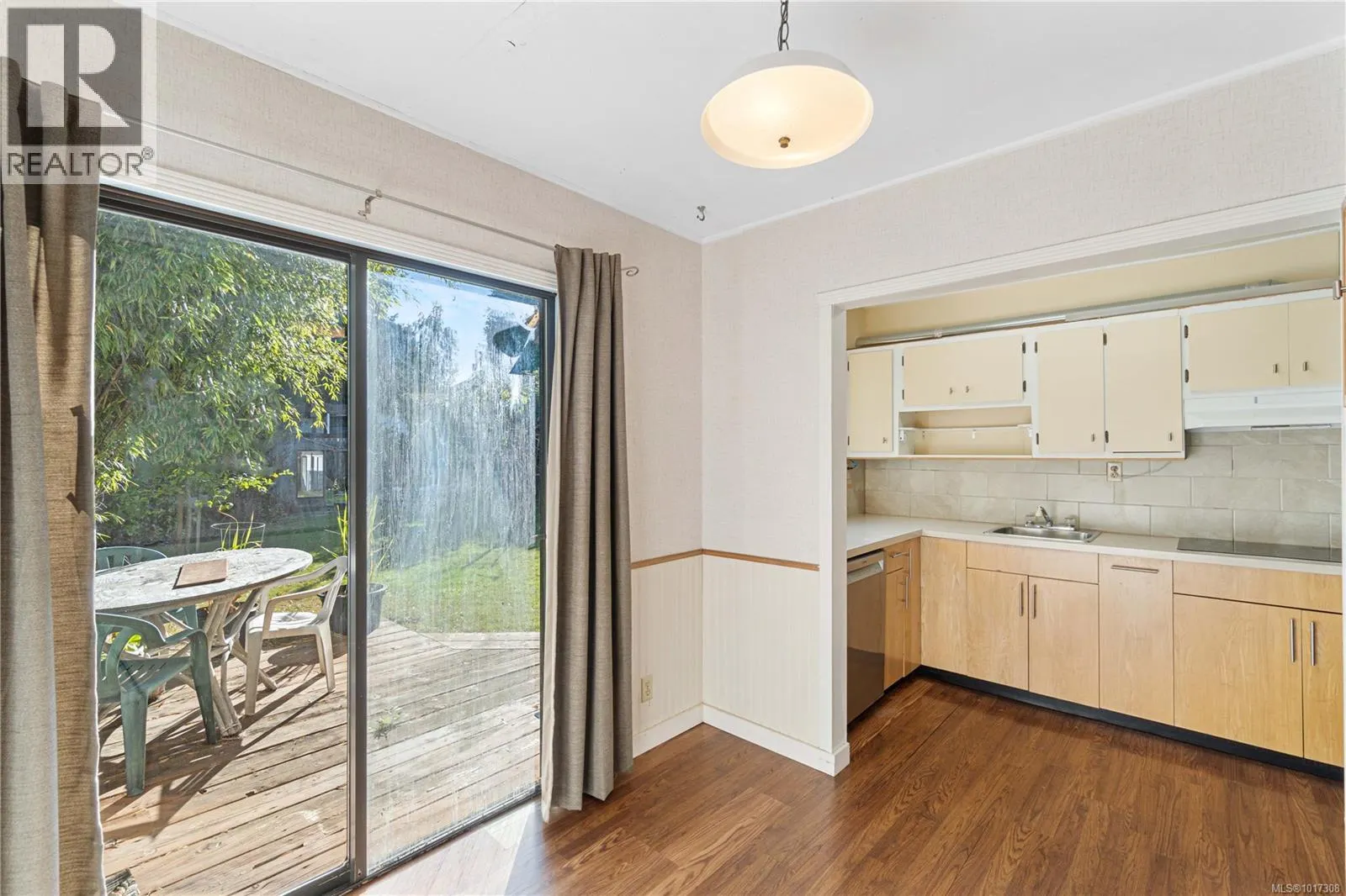 1011 St. David Cres