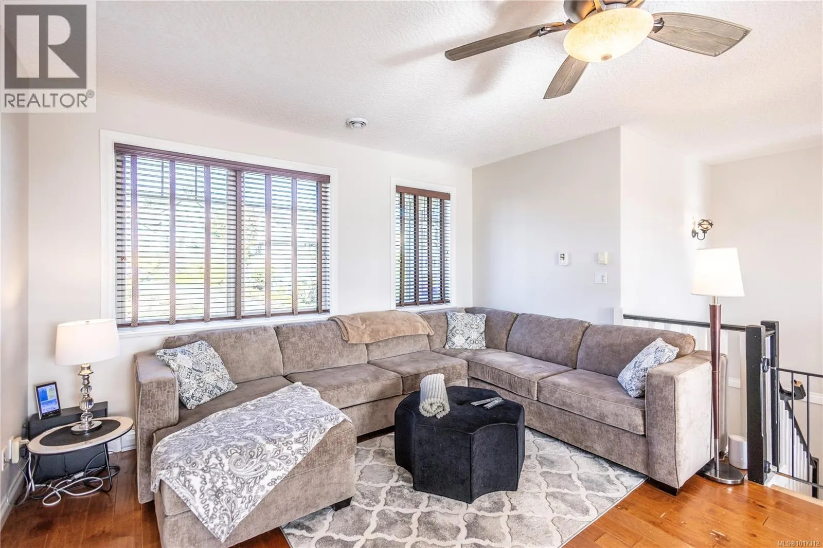 2357 Caffery Pl