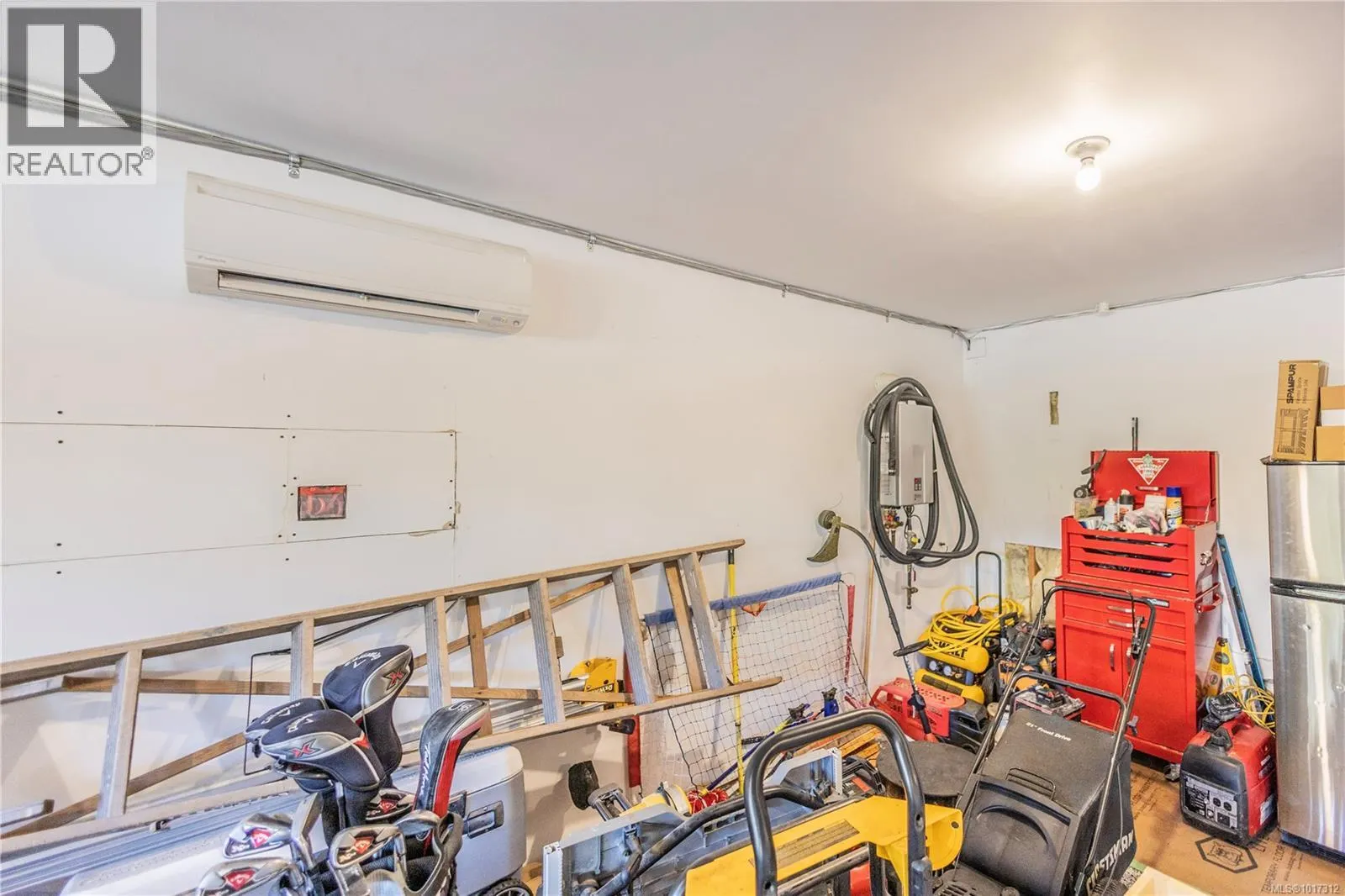 2357 Caffery Pl