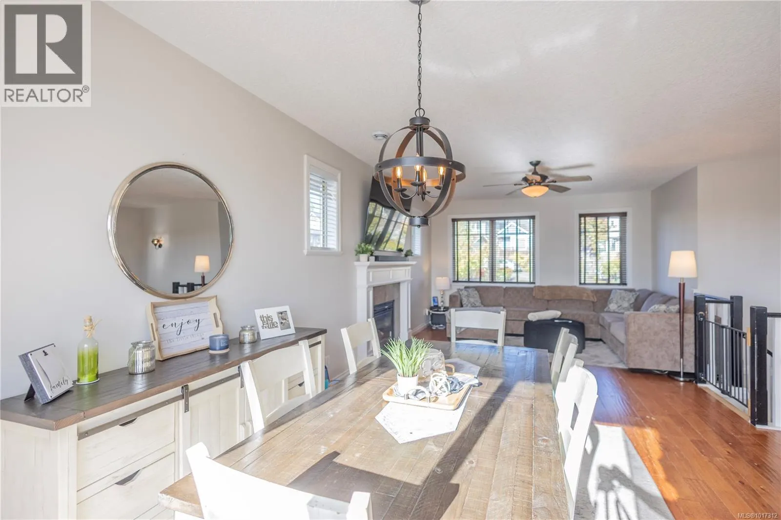 2357 Caffery Pl
