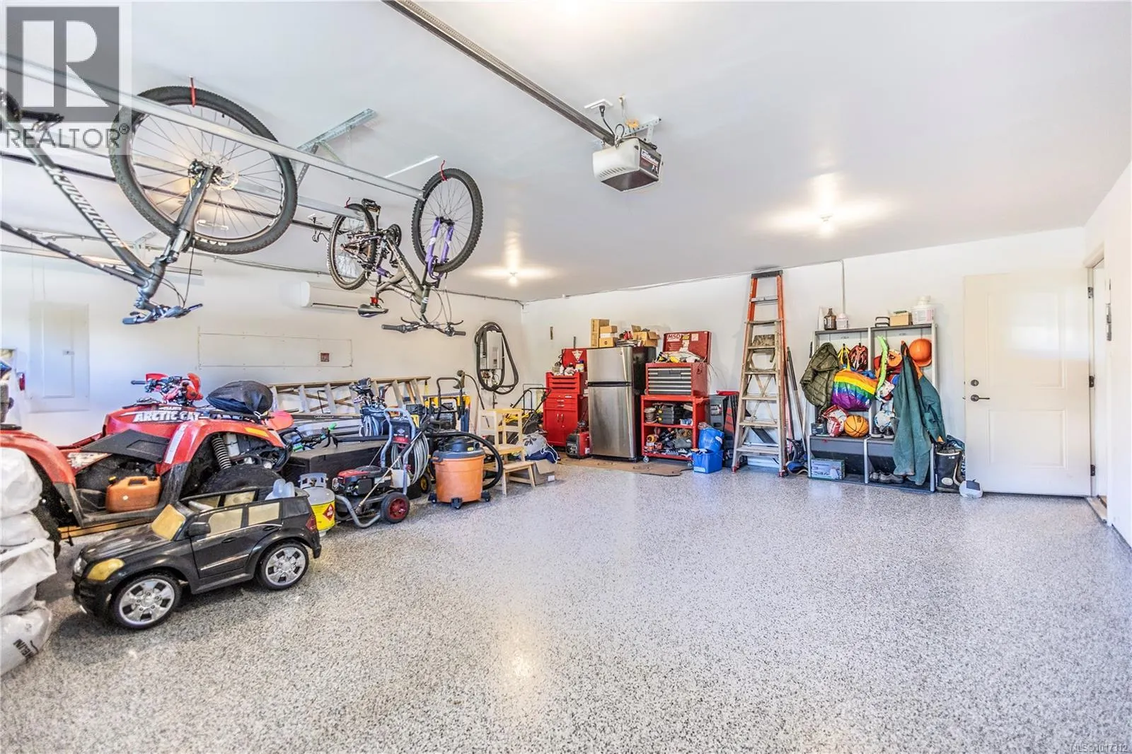 2357 Caffery Pl