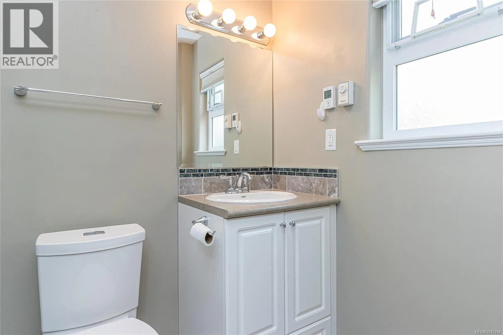 27 9933 Chemainus Rd