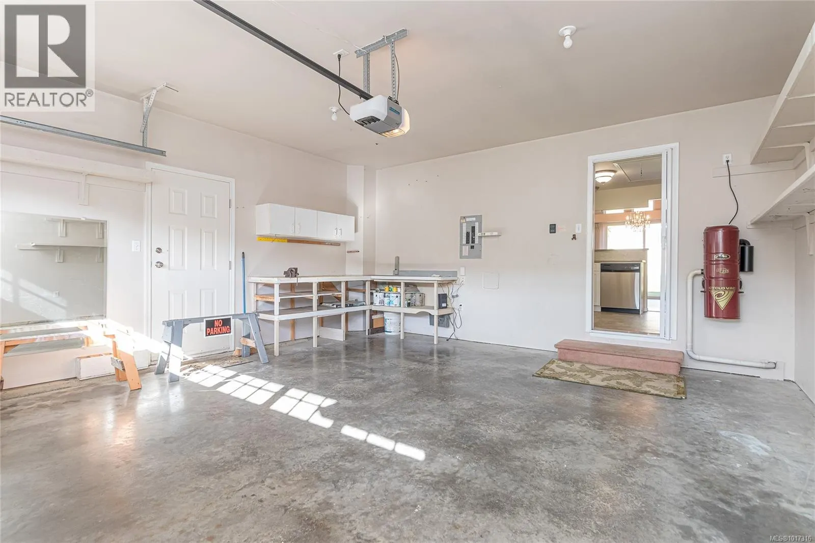 27 9933 Chemainus Rd