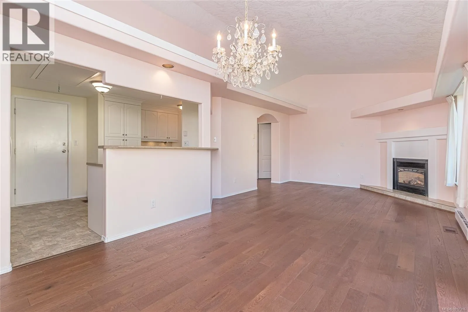 27 9933 Chemainus Rd