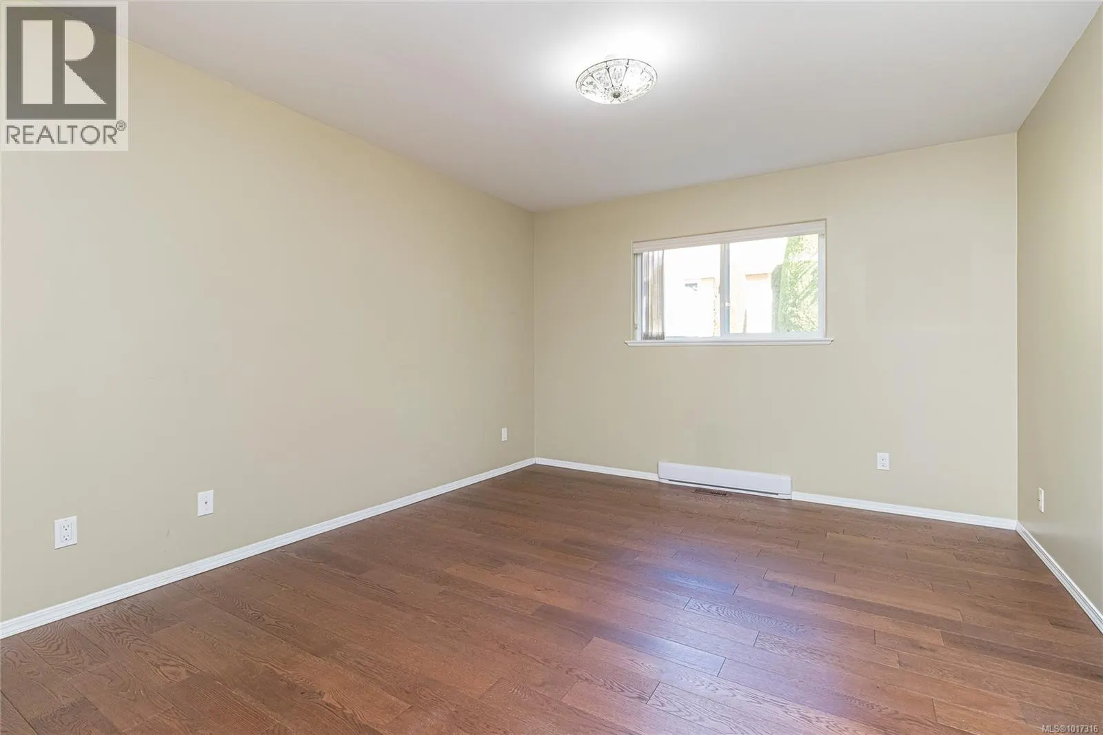 27 9933 Chemainus Rd