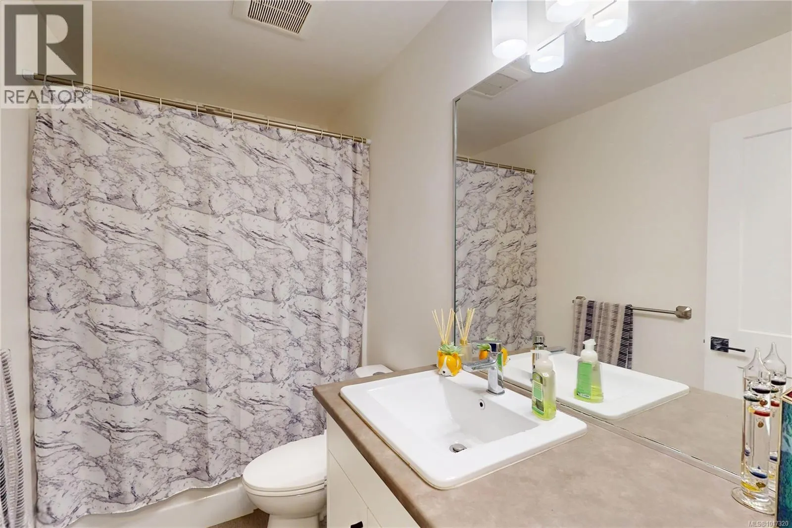 6554 Noblewood Pl