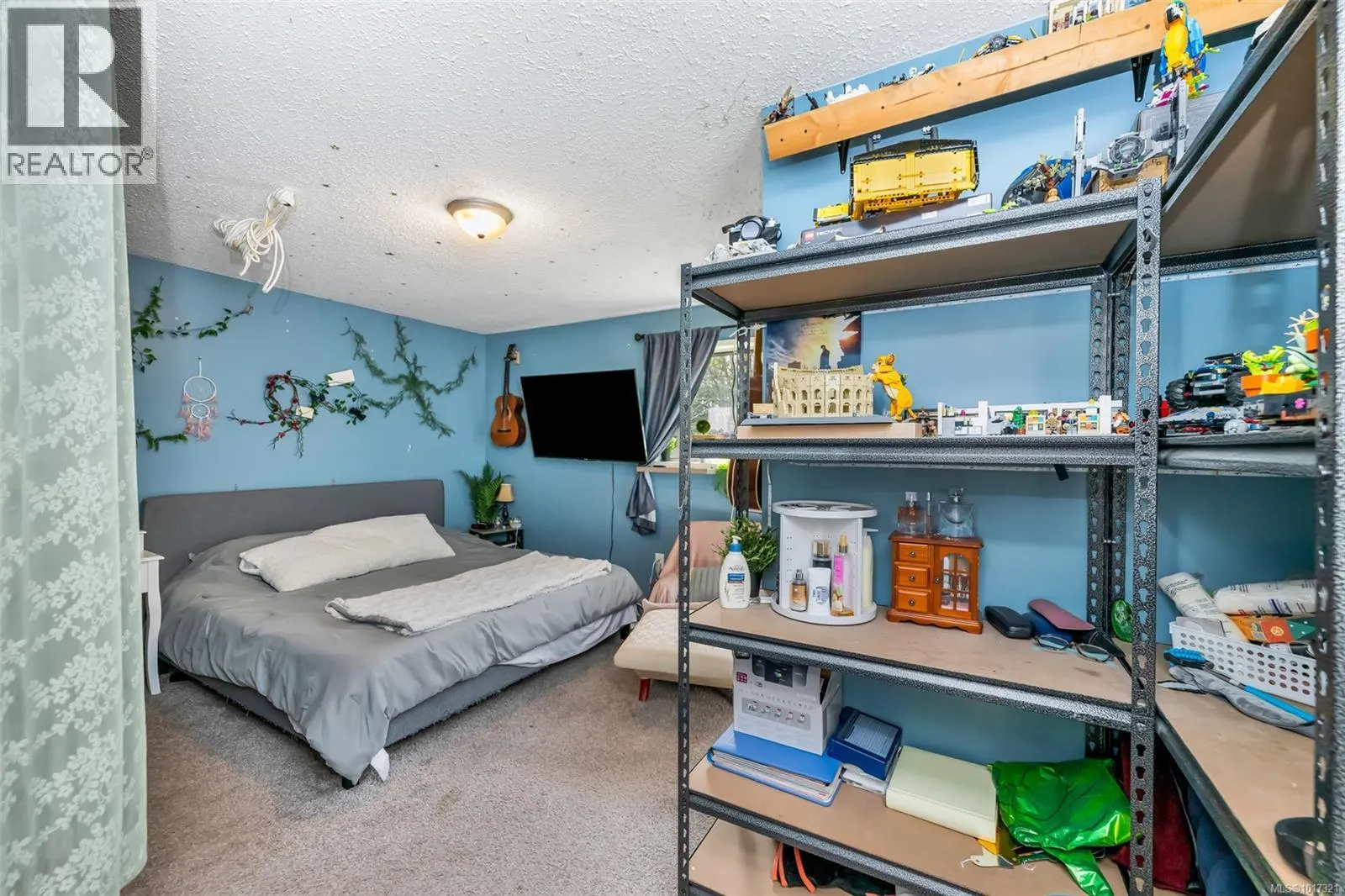 32 3025 Cowichan Lake Rd