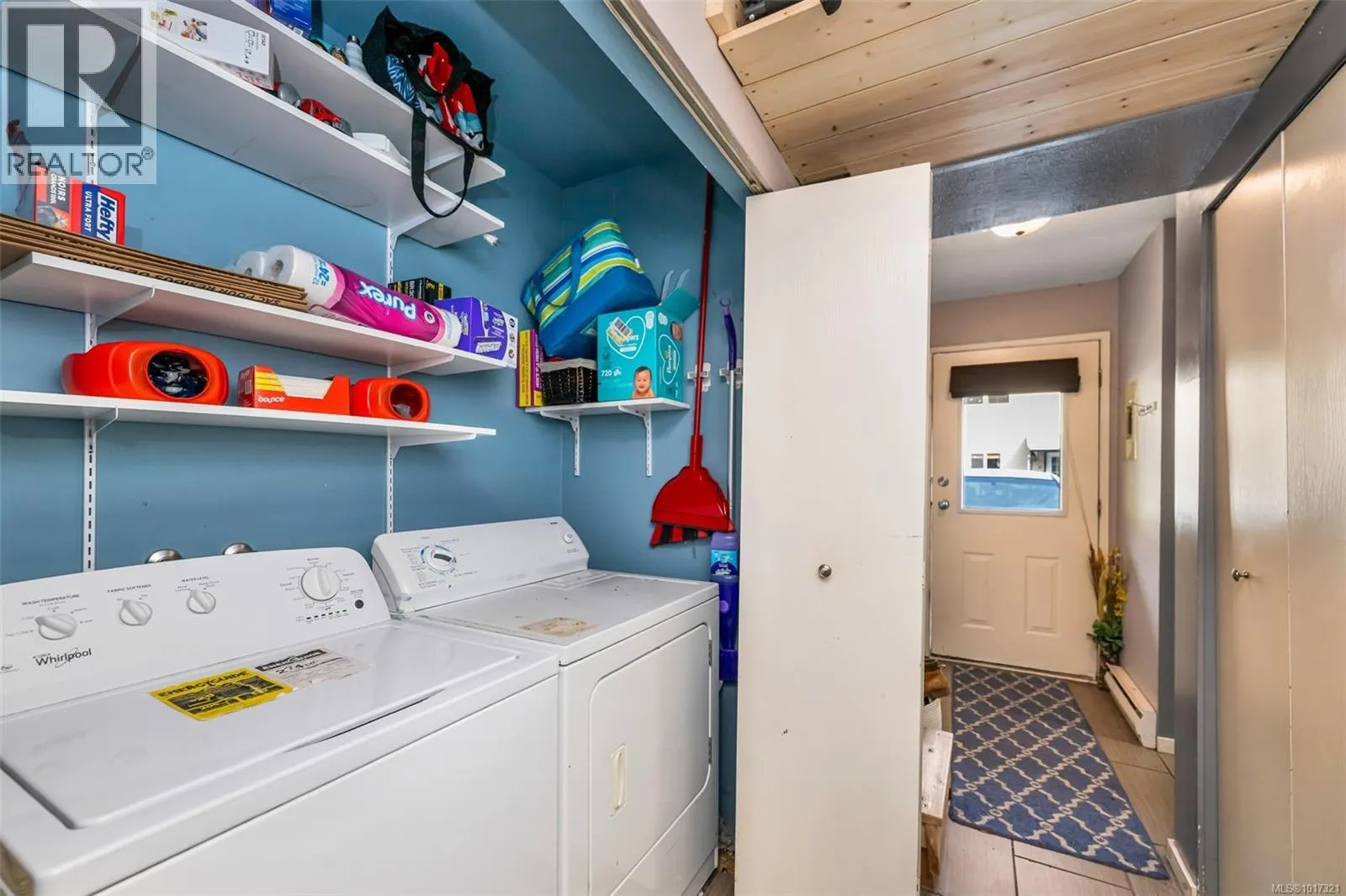 32 3025 Cowichan Lake Rd
