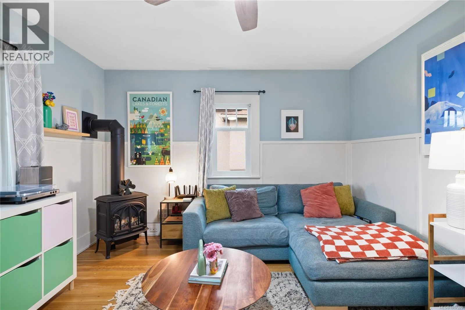 476 Howard Ave