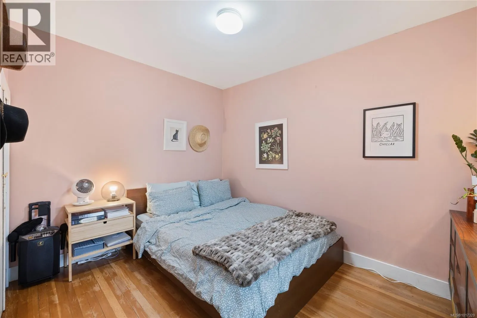 476 Howard Ave
