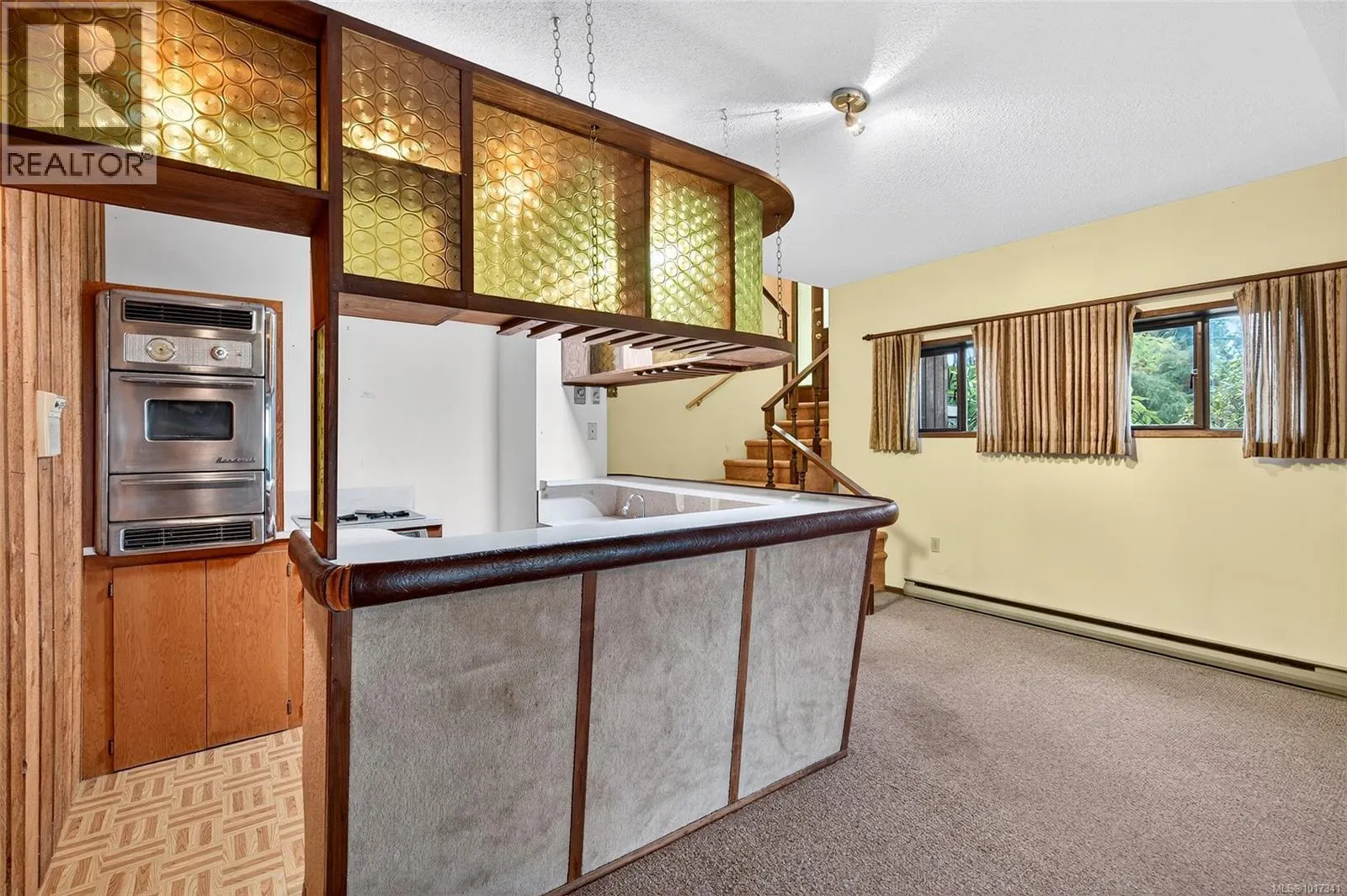516 Noowick Rd