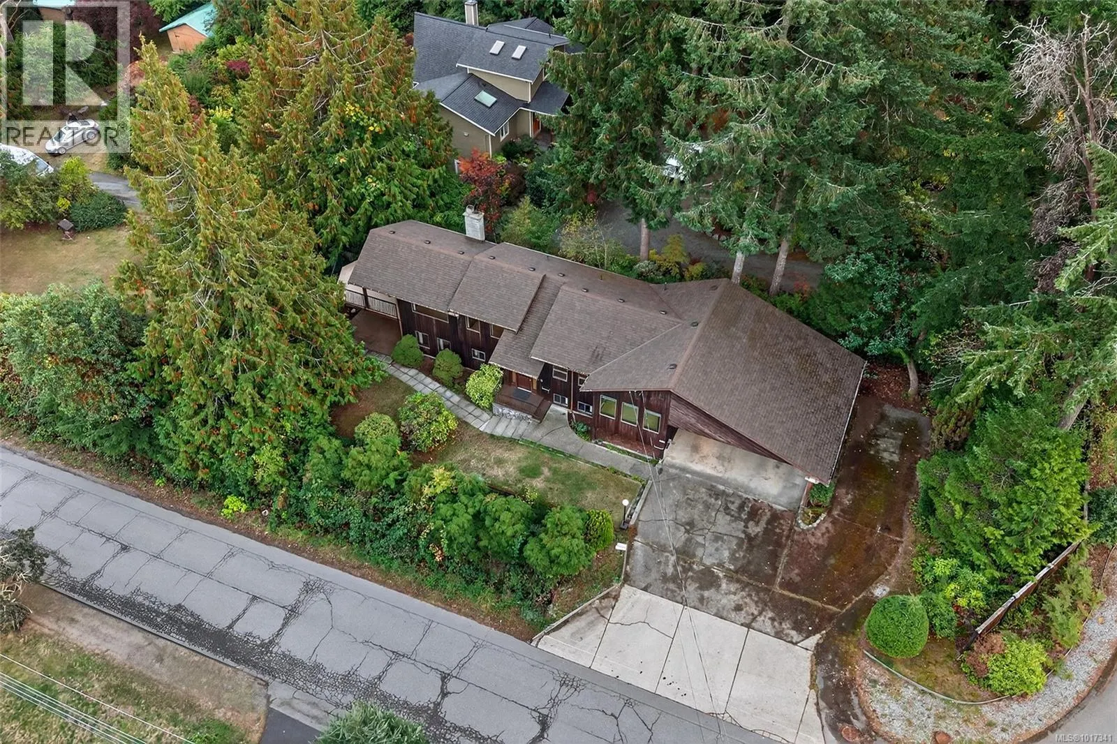 516 Noowick Rd