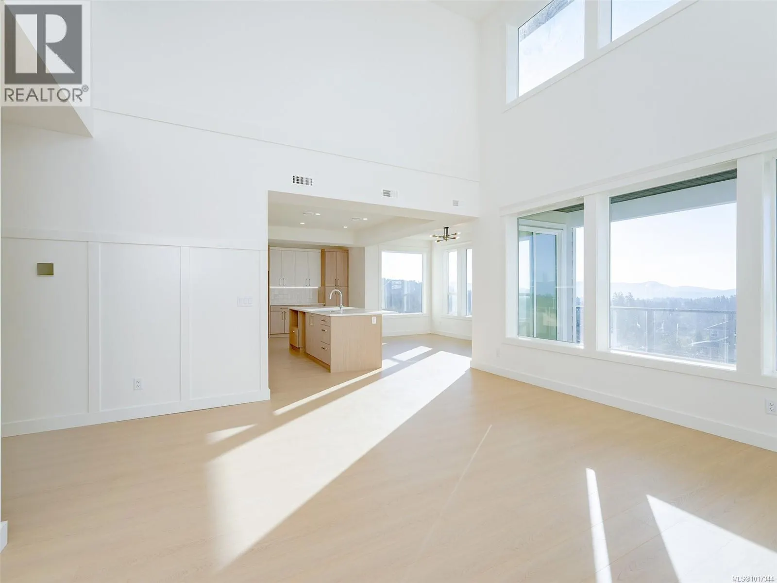 2585 Nickson Way