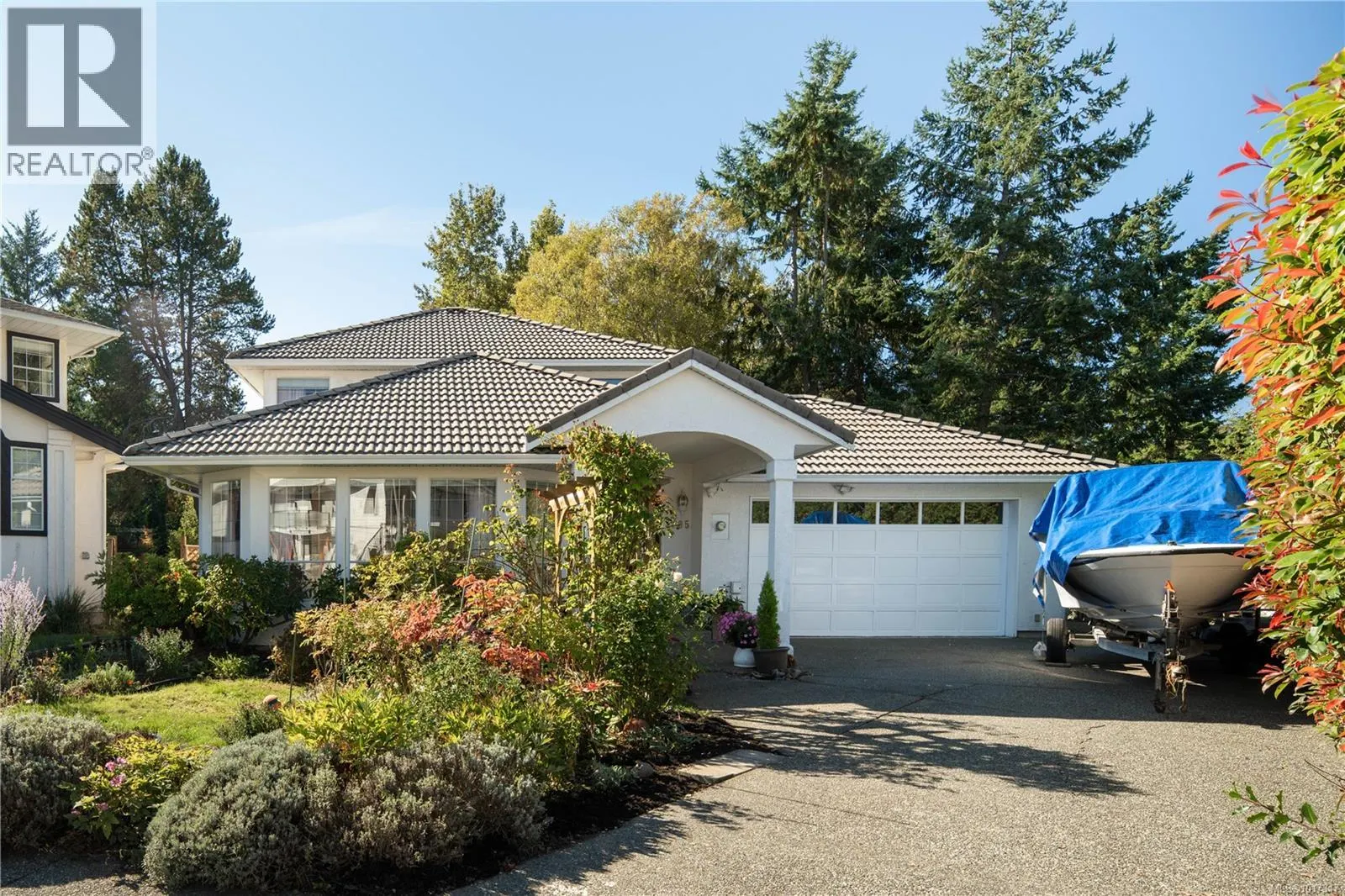 1395 Epsom Close