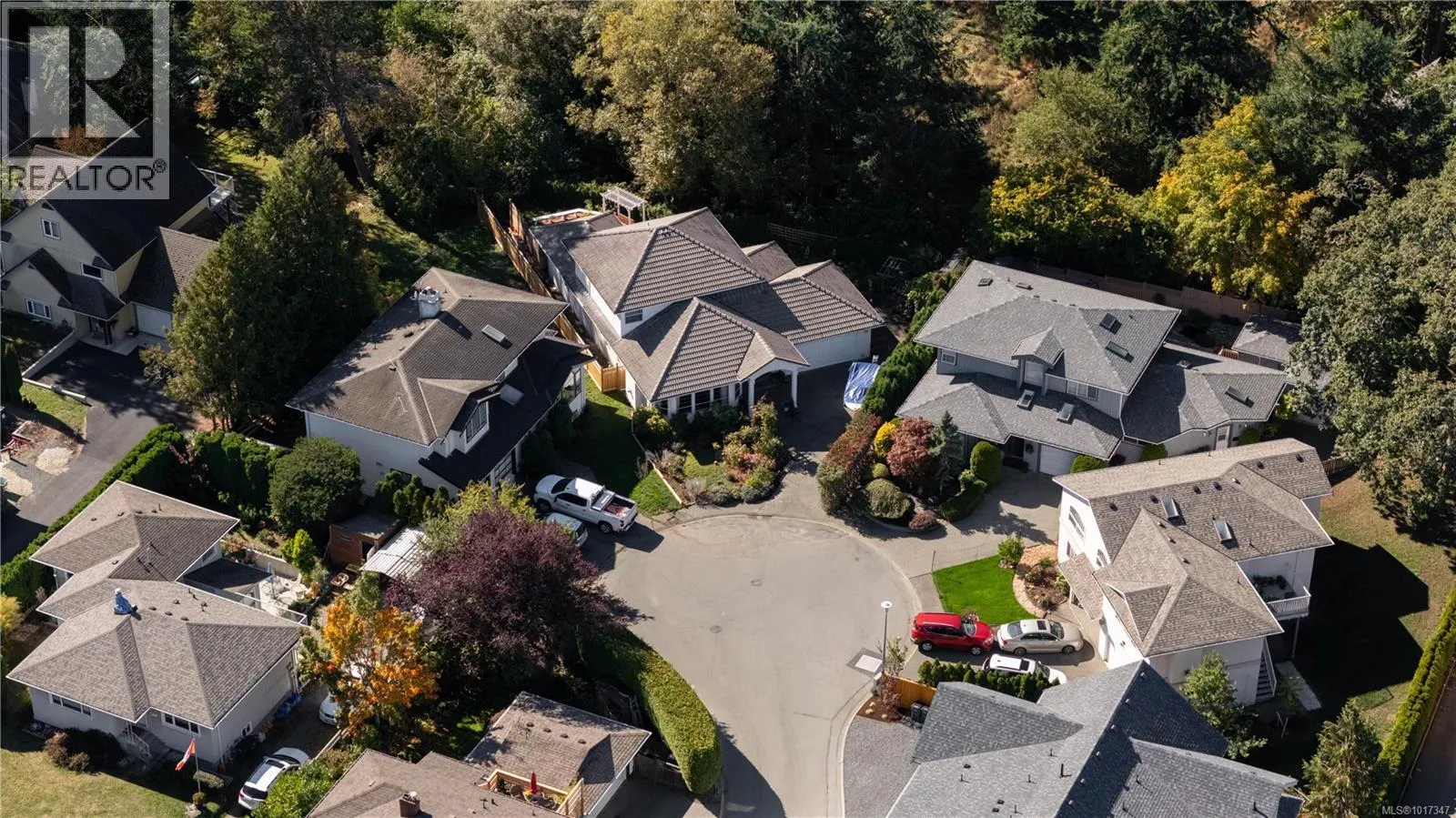 1395 Epsom Close