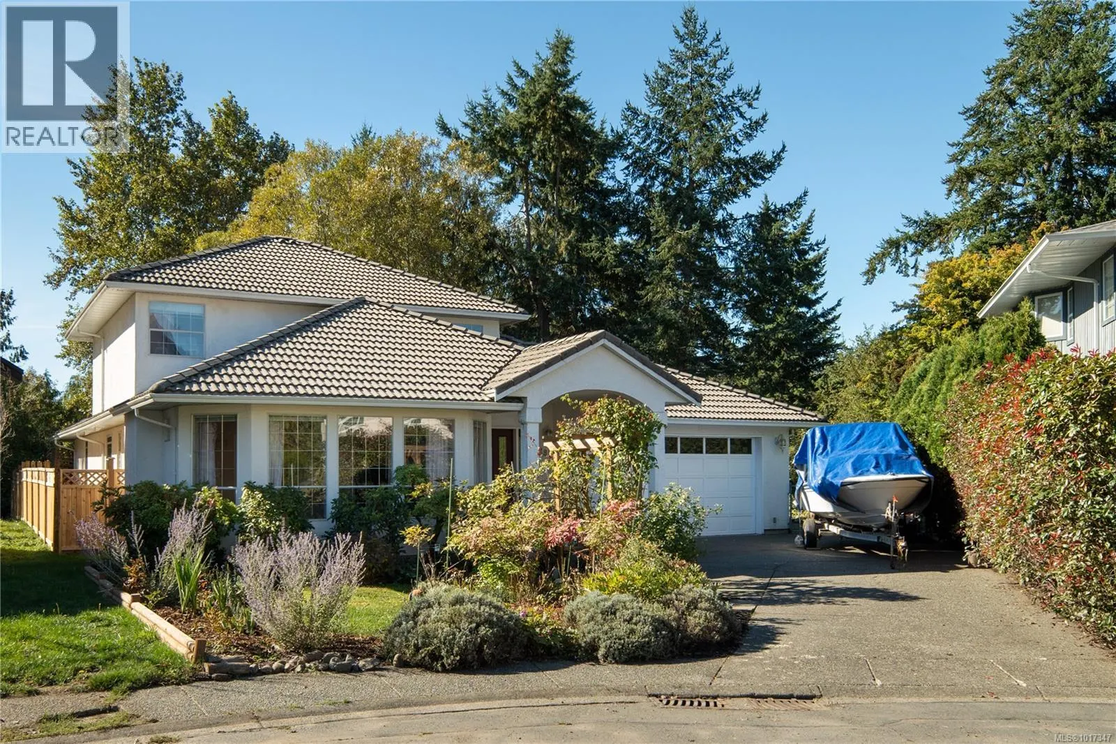 1395 Epsom Close