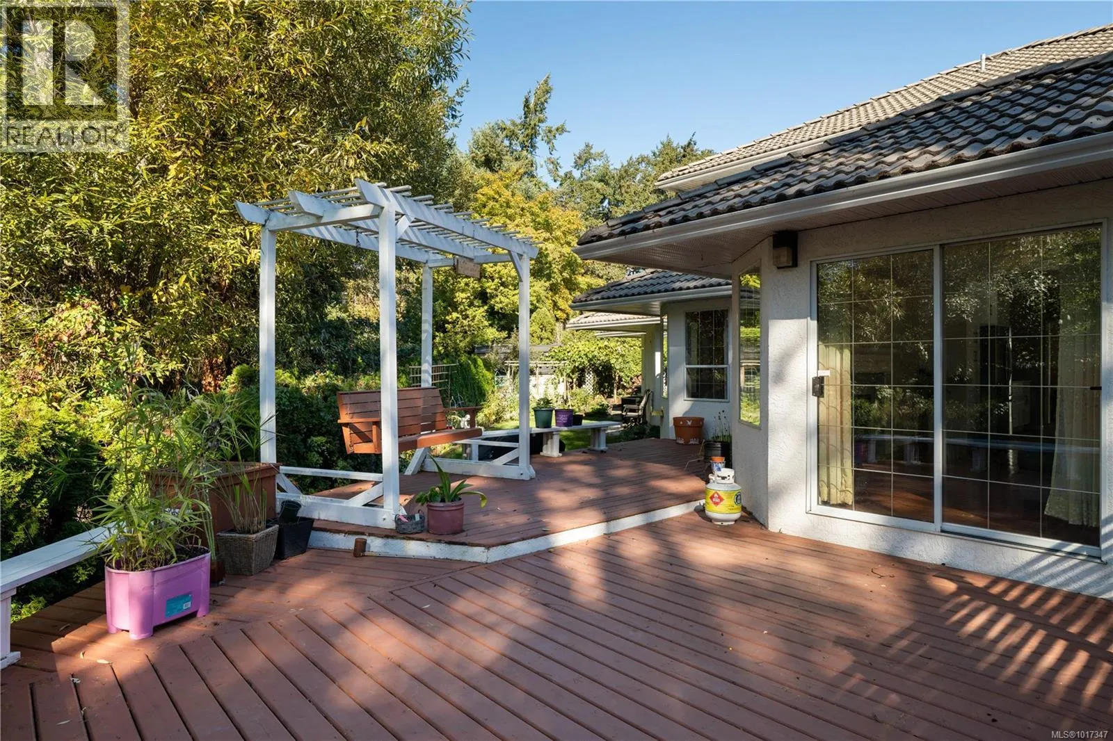 1395 Epsom Close