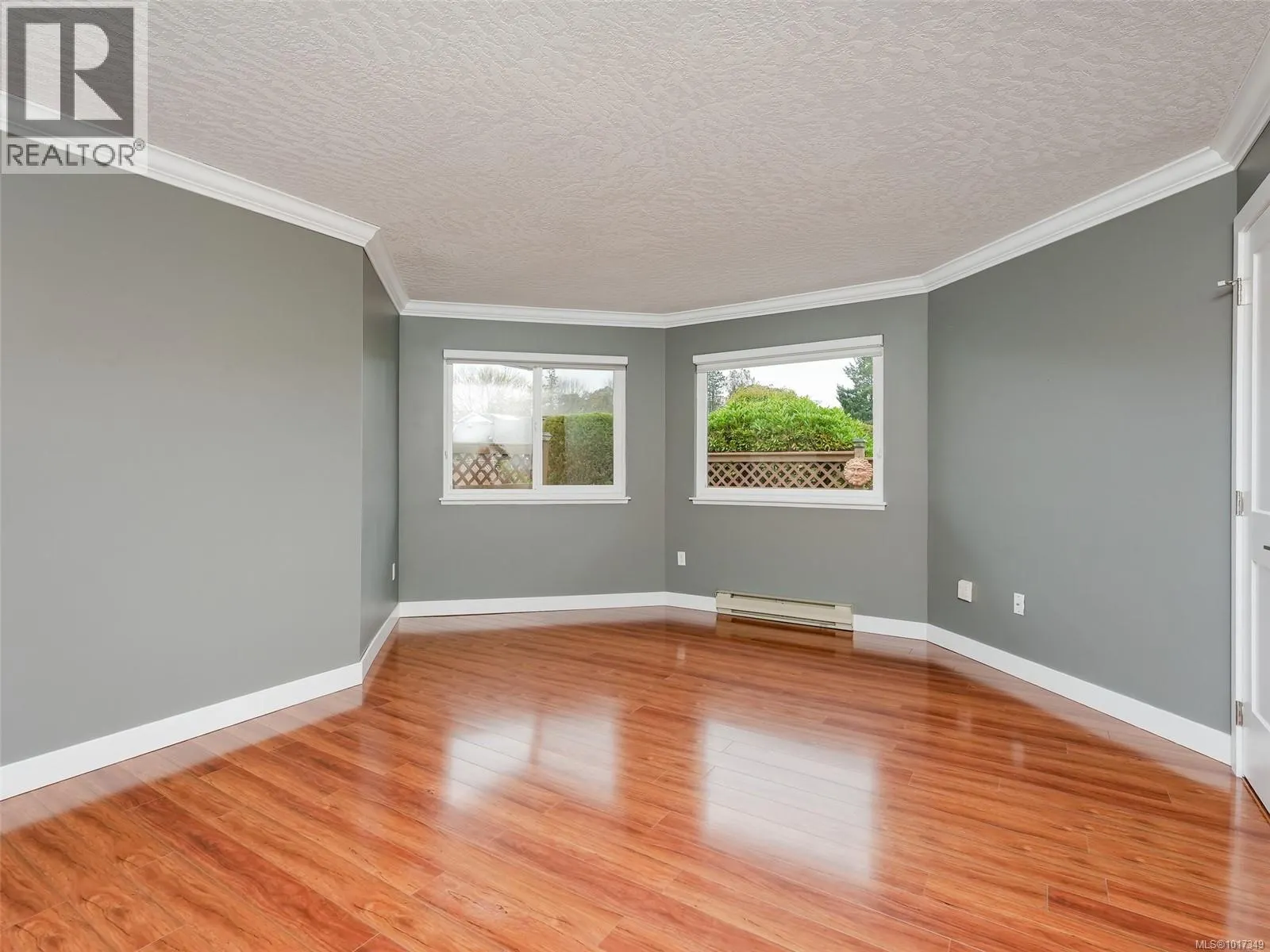 21 4125 Interurban Rd