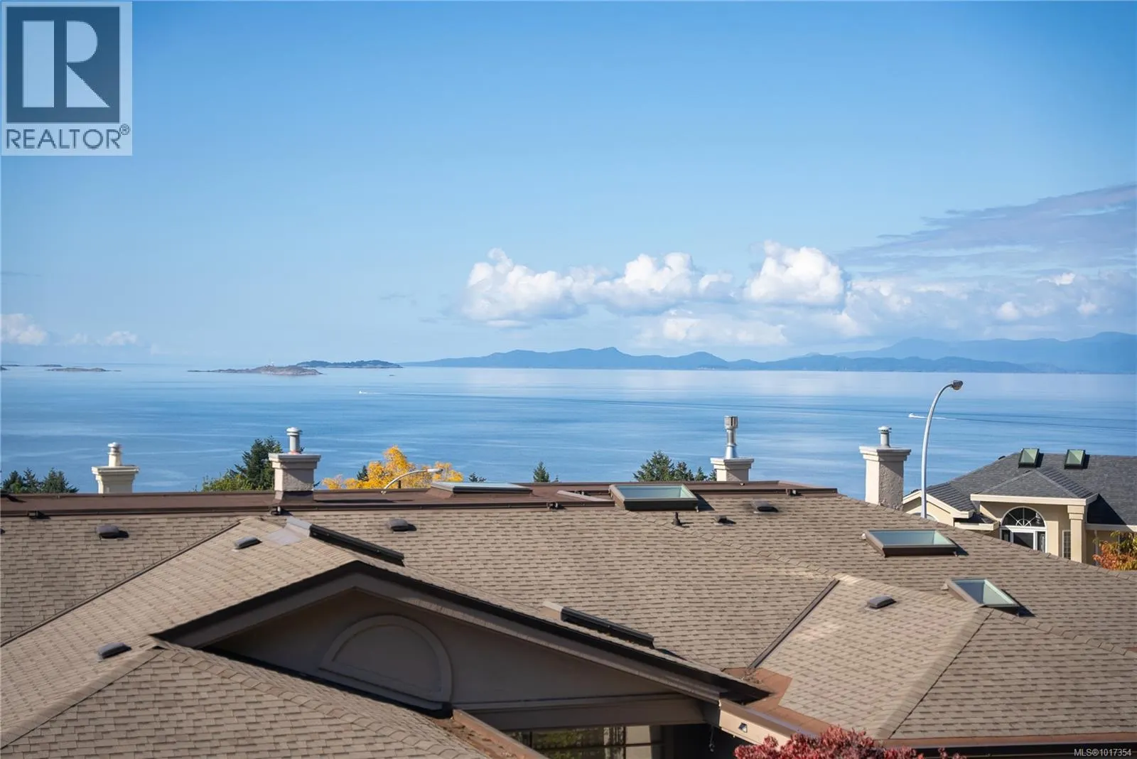 21 4991 Bella Vista Cres
