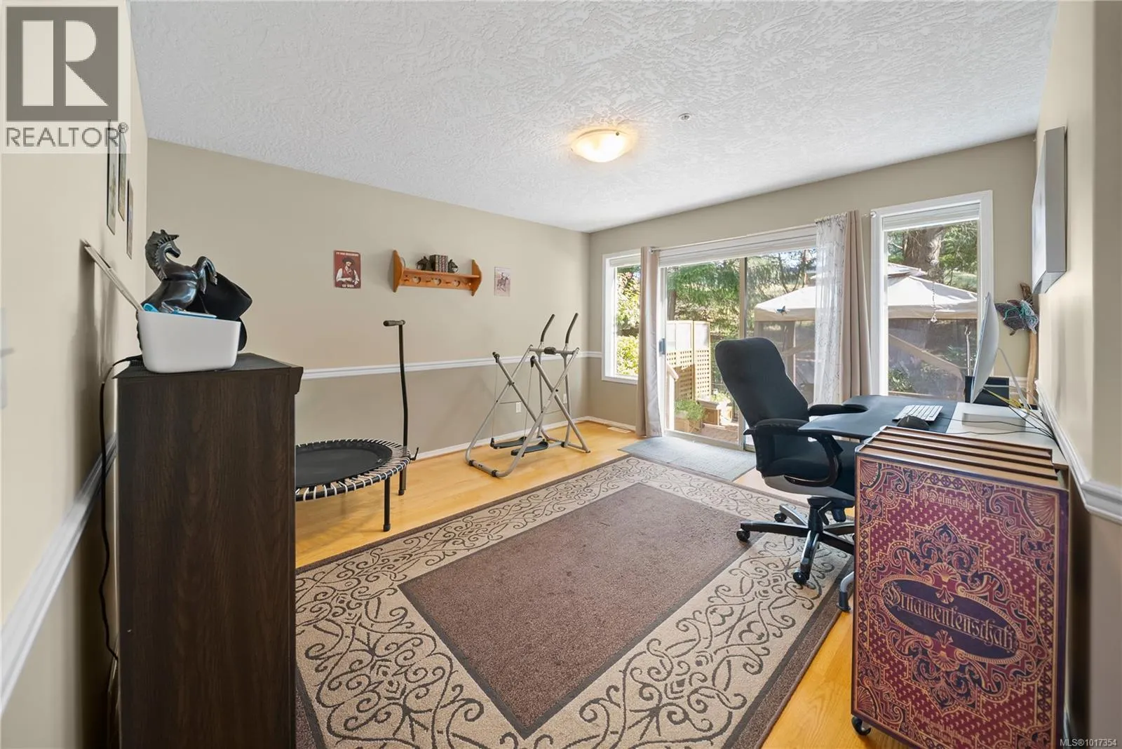 21 4991 Bella Vista Cres