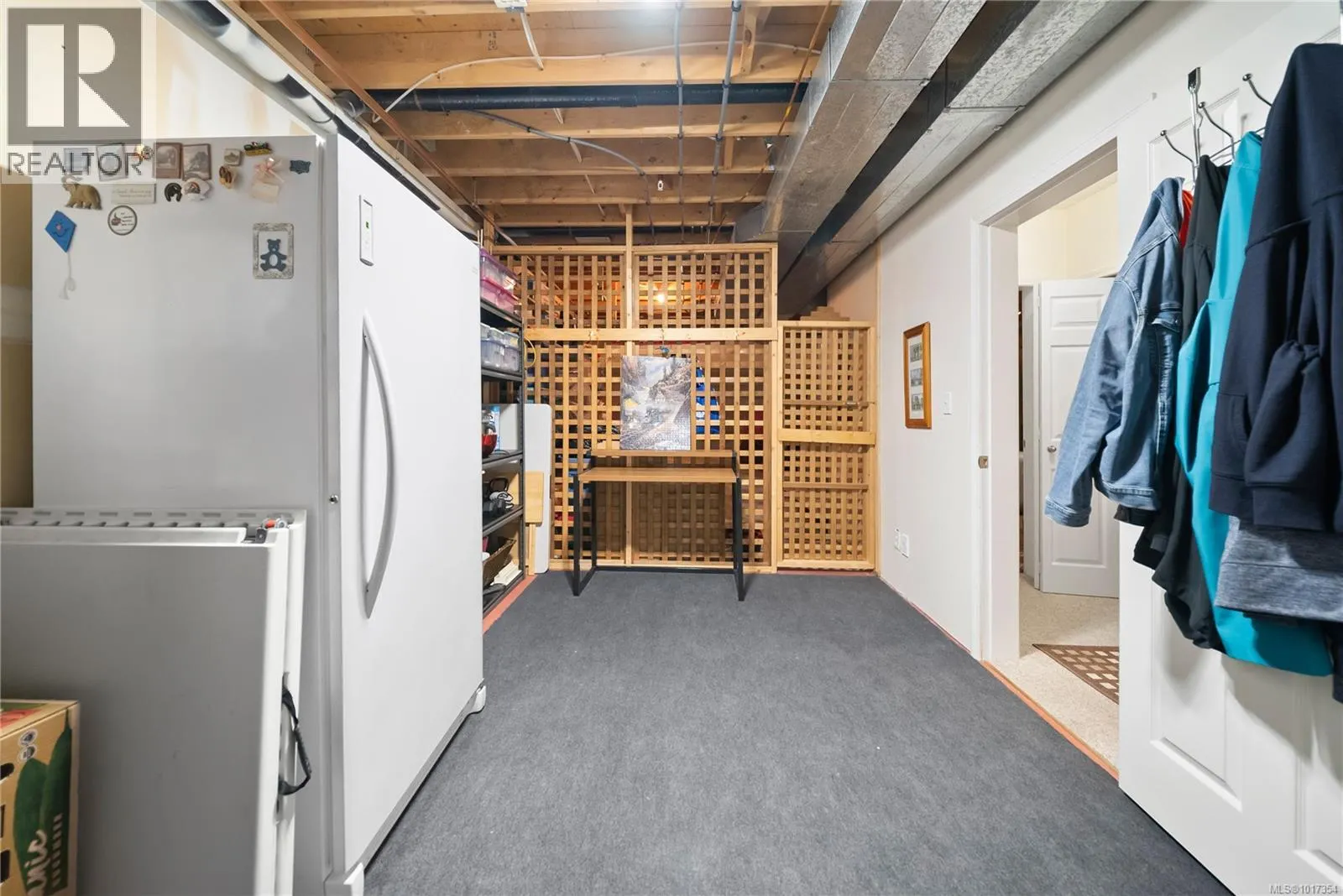 21 4991 Bella Vista Cres
