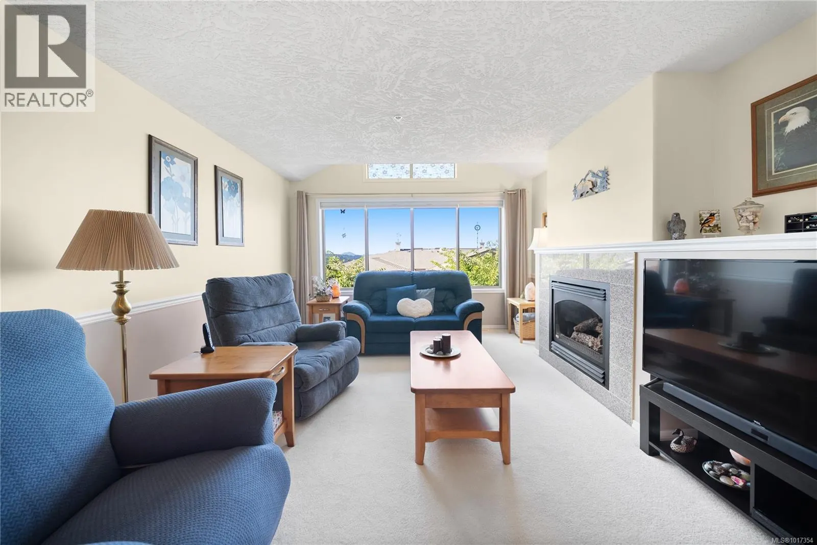 21 4991 Bella Vista Cres