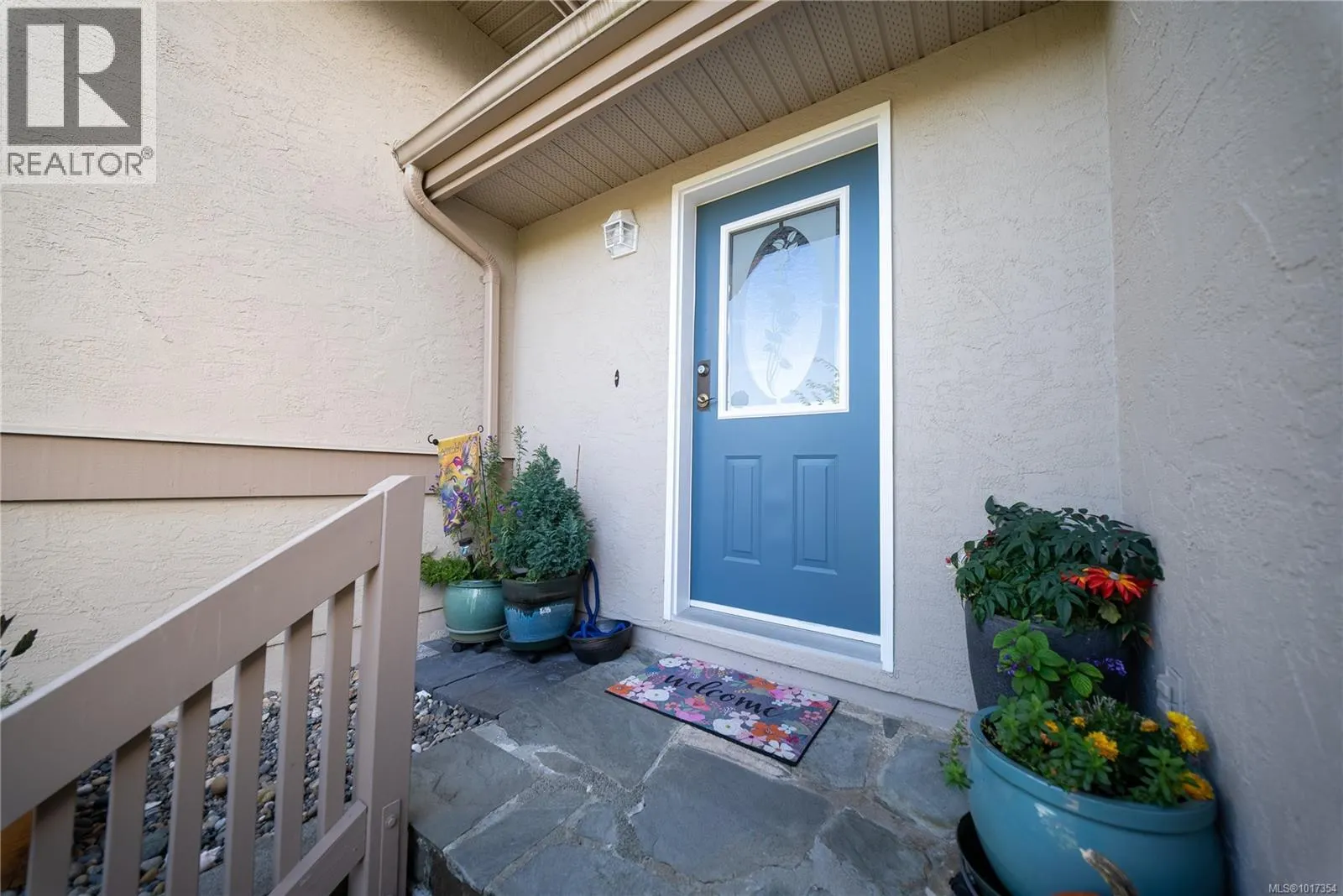 21 4991 Bella Vista Cres