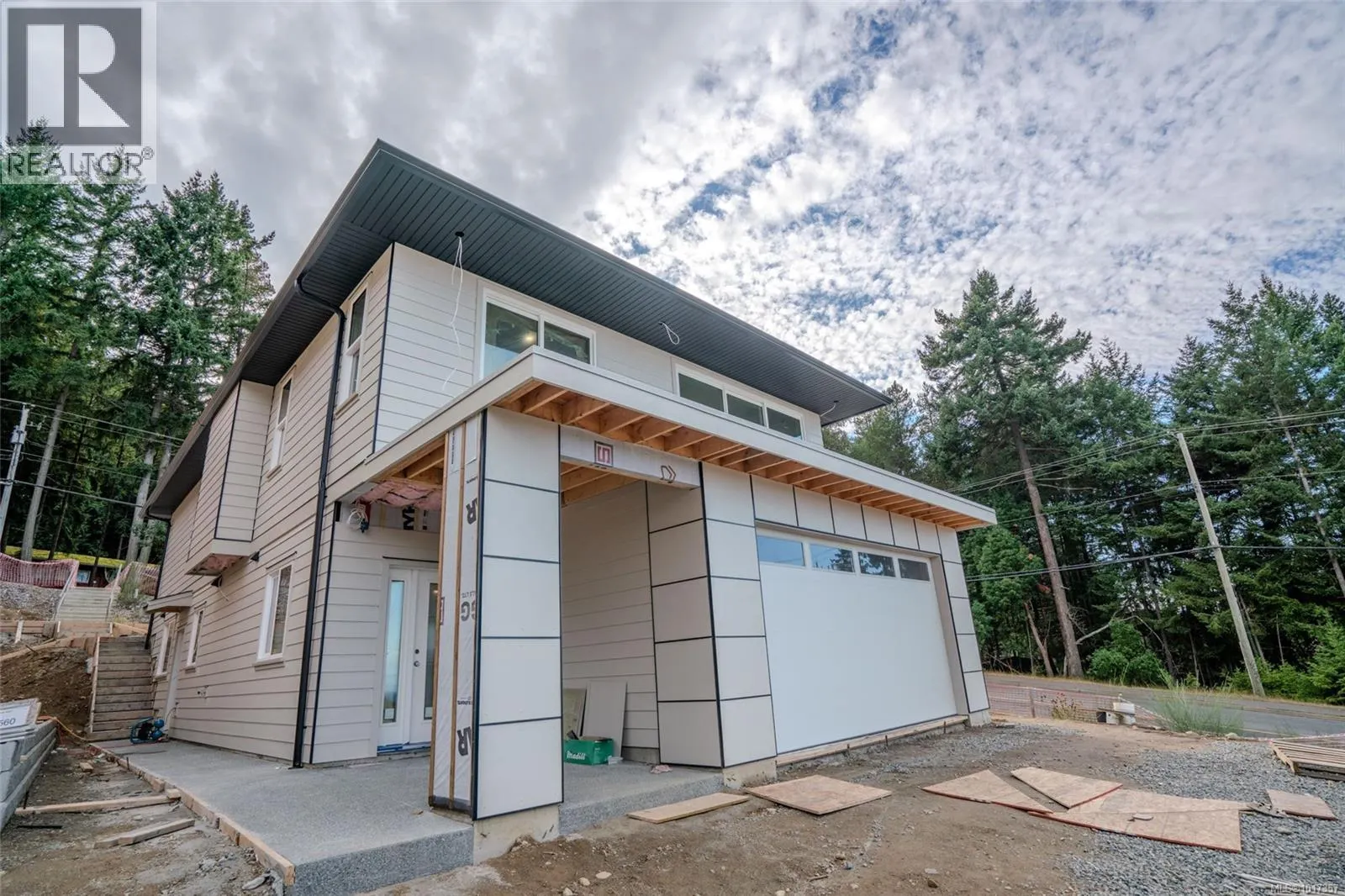 5560 Rutherford Rd