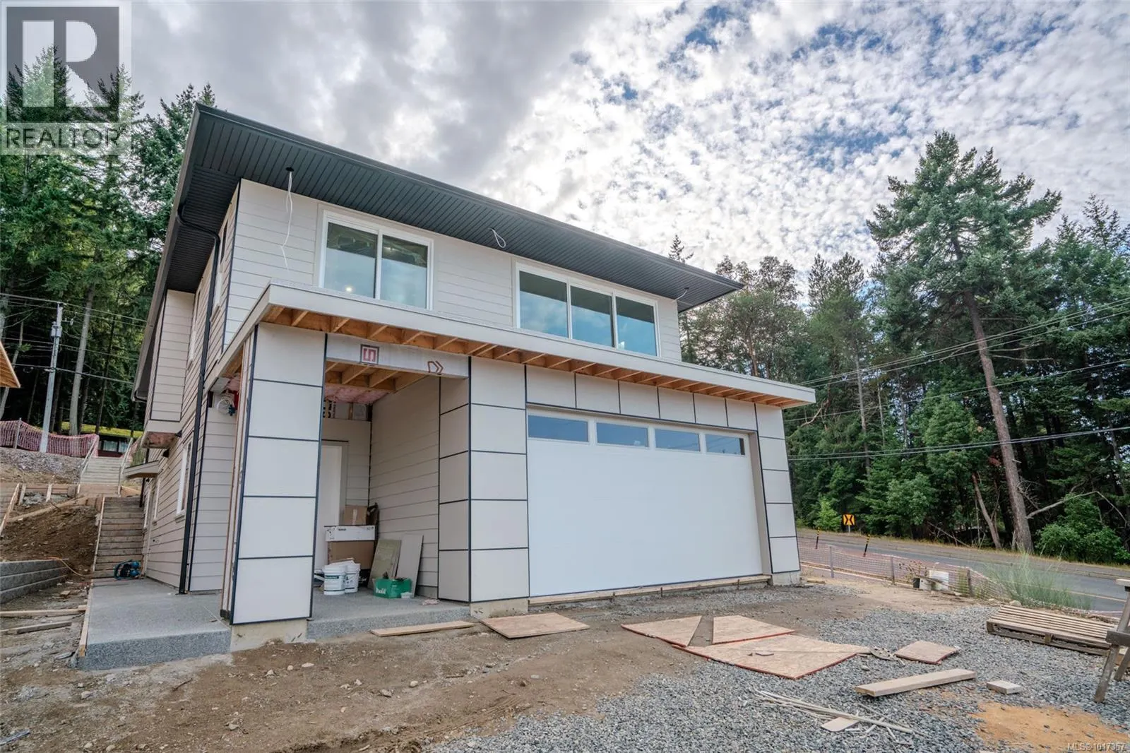 5560 Rutherford Rd