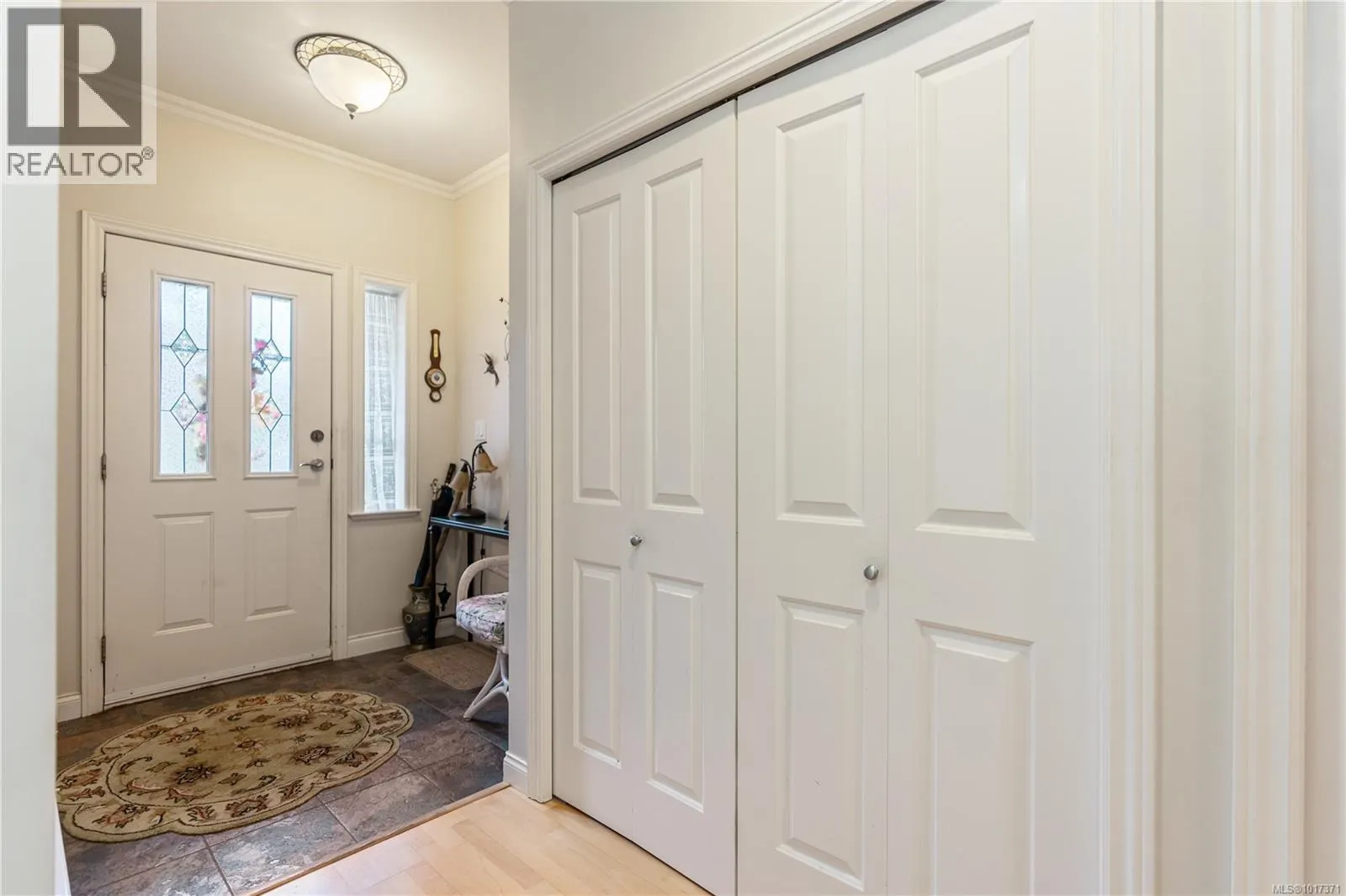 76 850 Parklands Dr