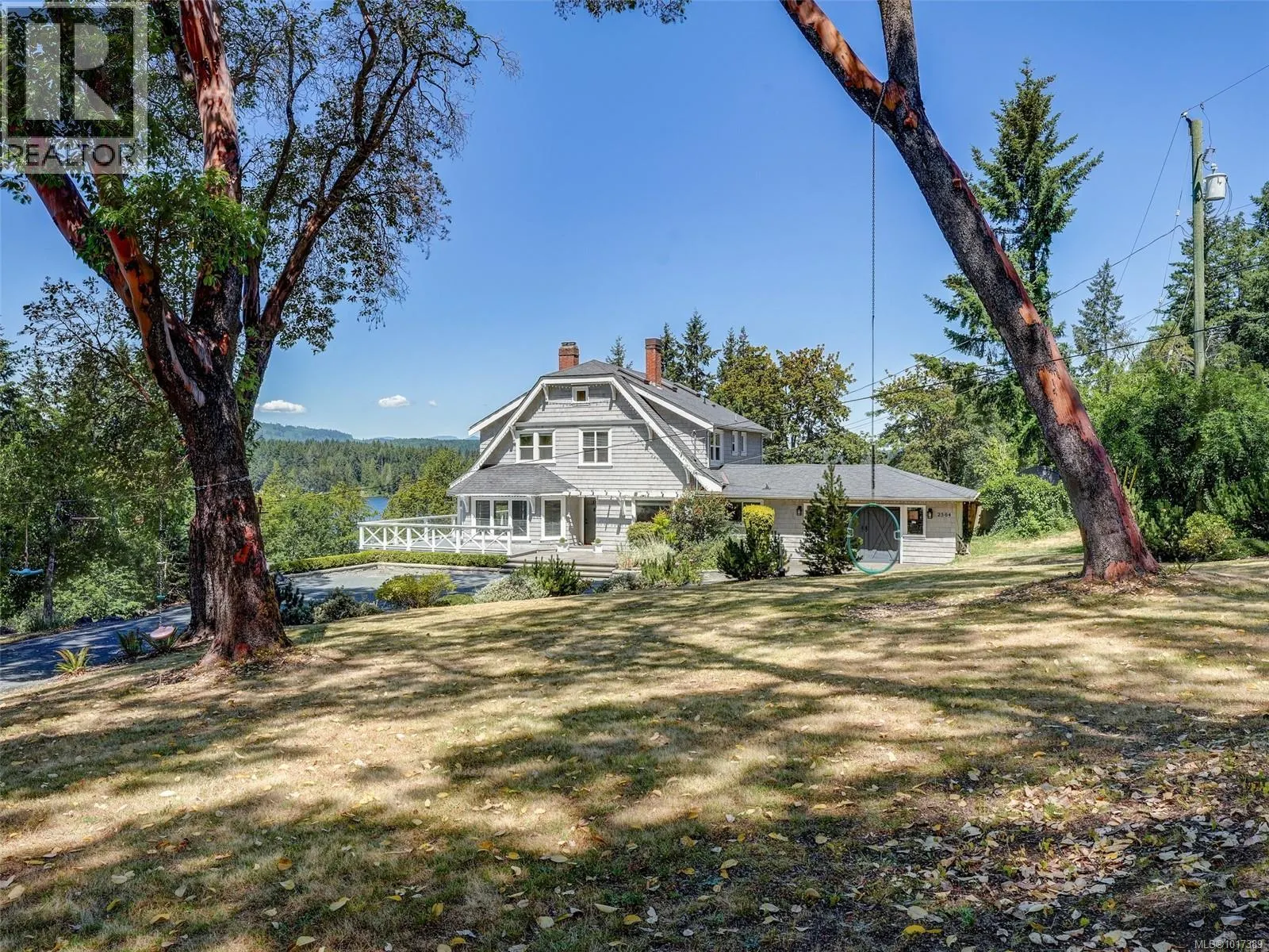 2564 Lavinia Rd