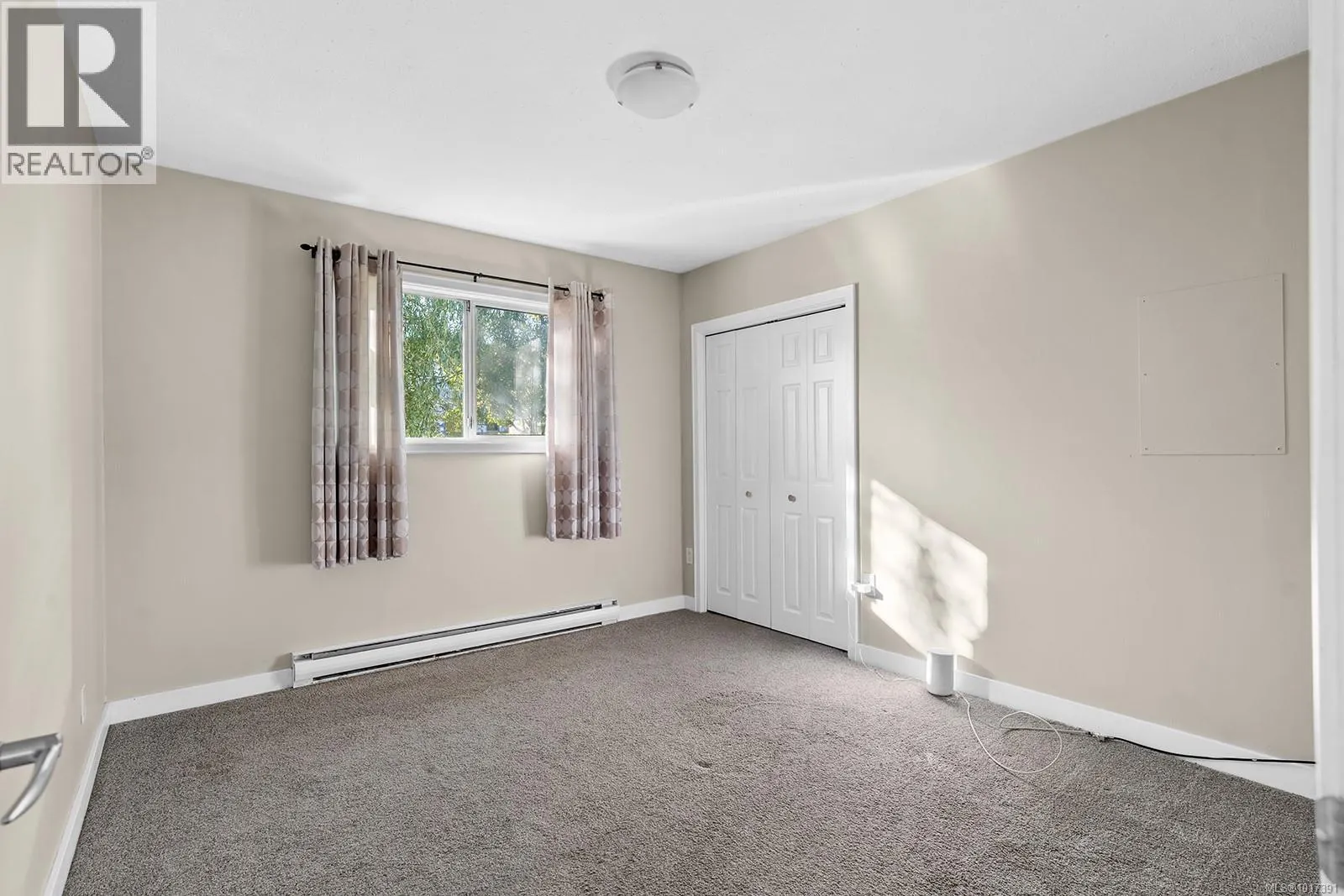 195 Moss Ave