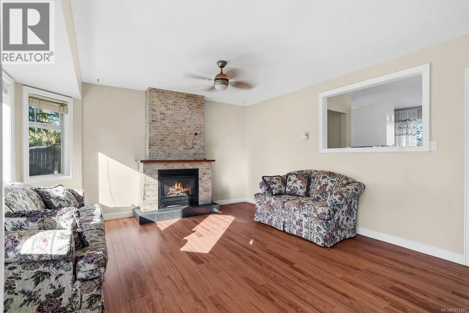 195 Moss Ave