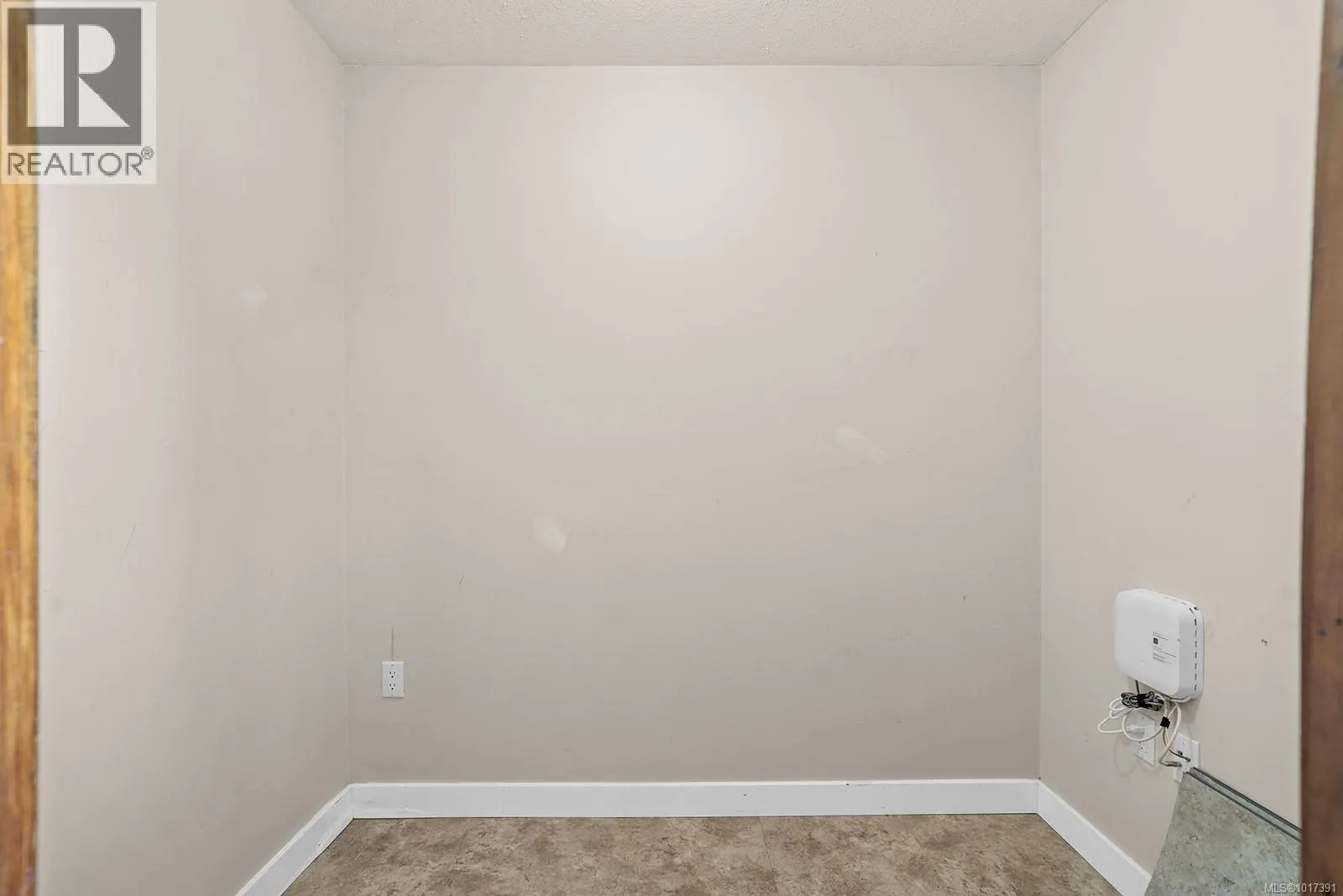 195 Moss Ave
