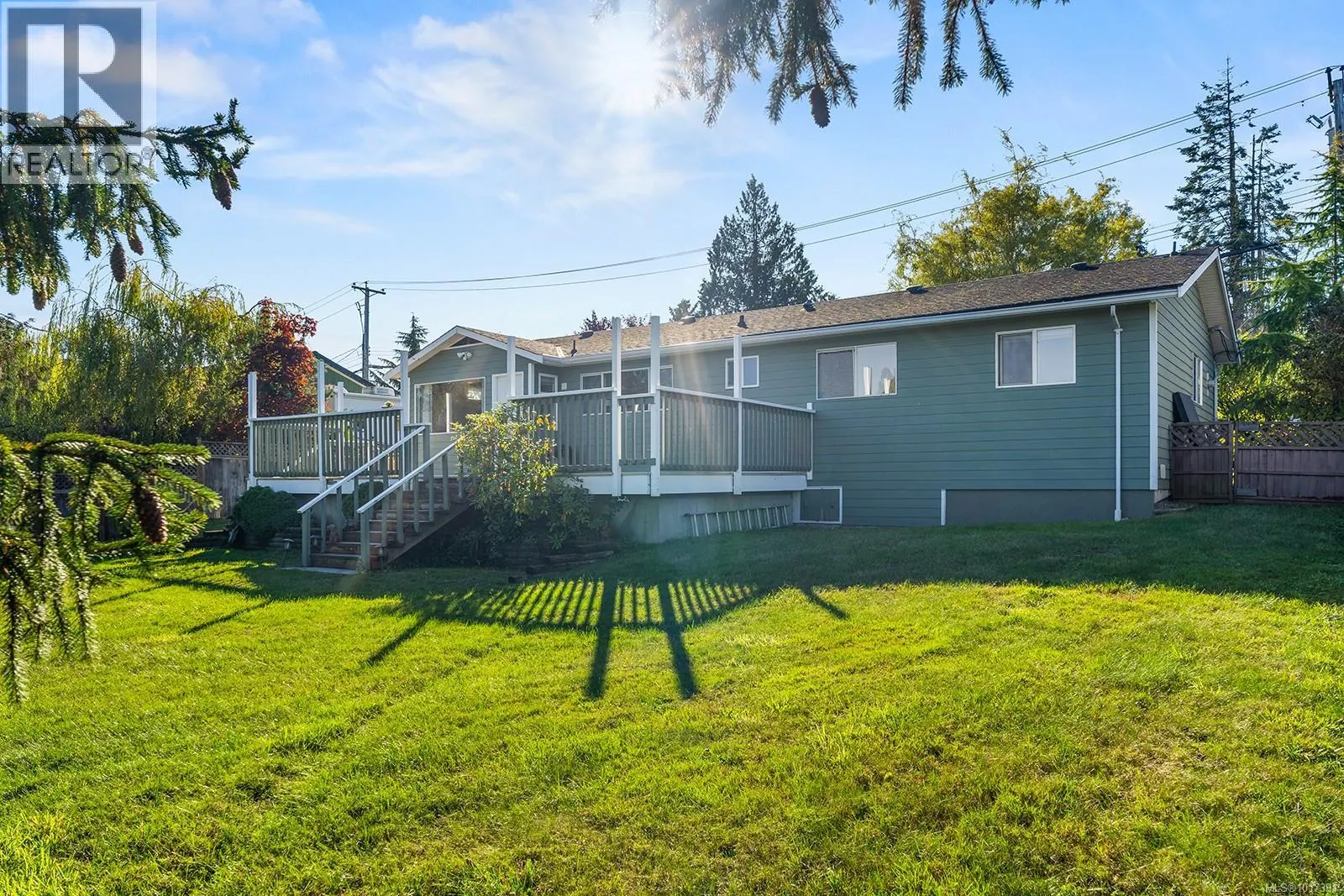 195 Moss Ave