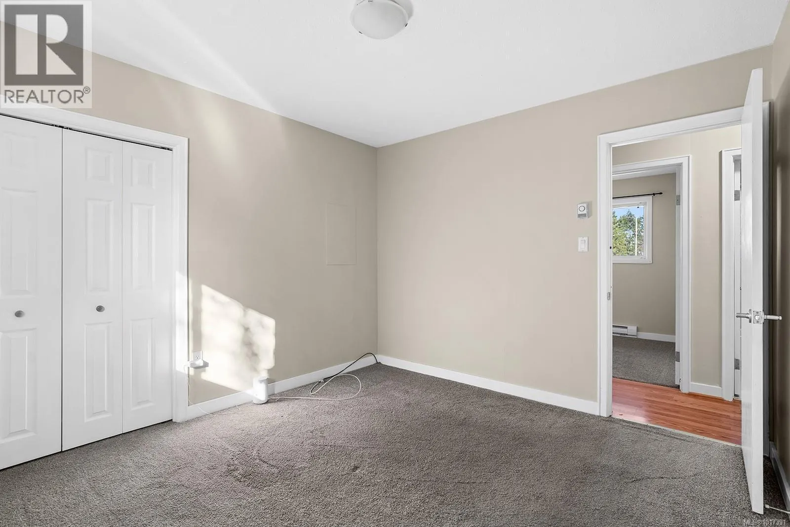 195 Moss Ave