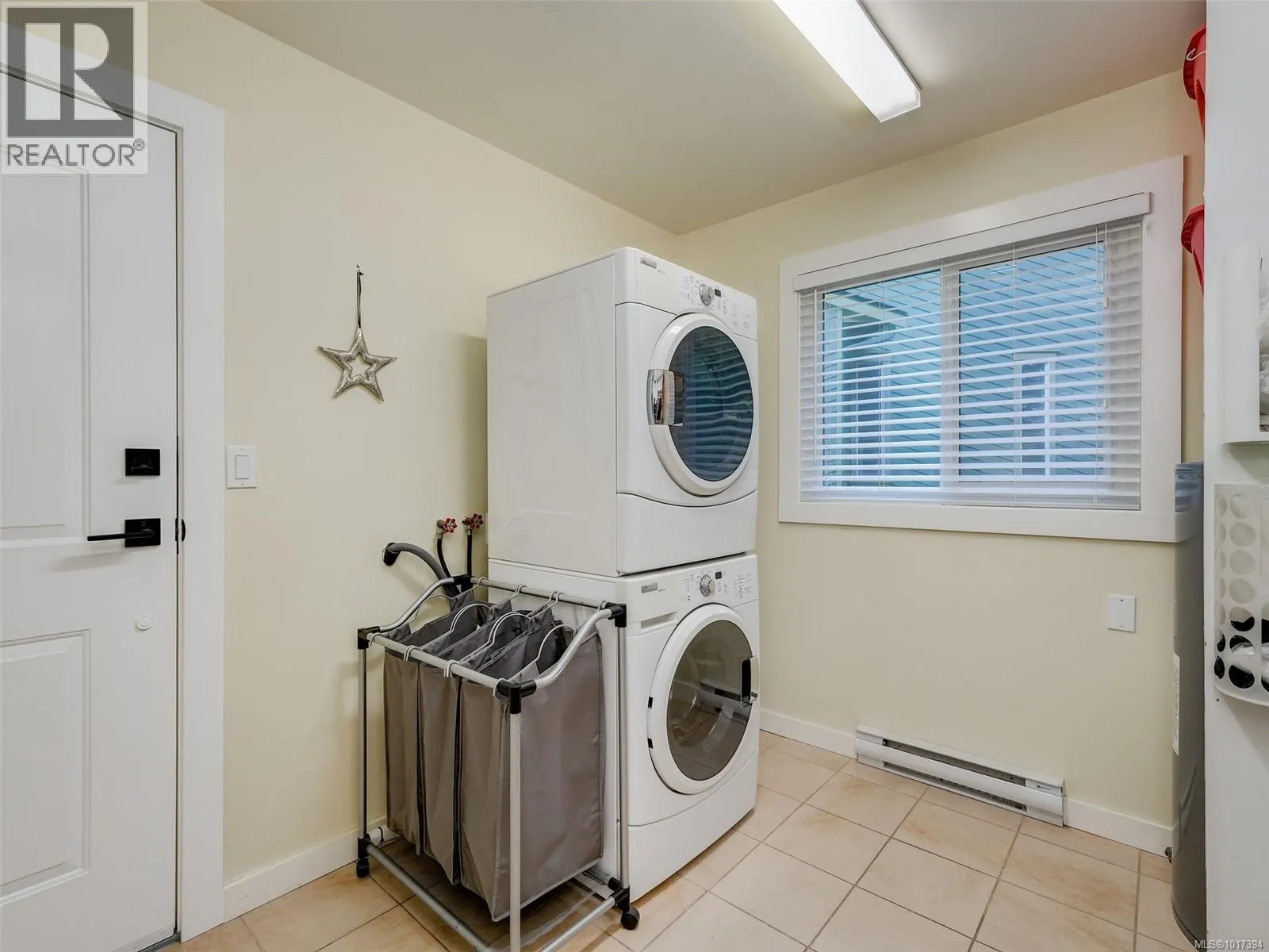22 Falstaff Pl