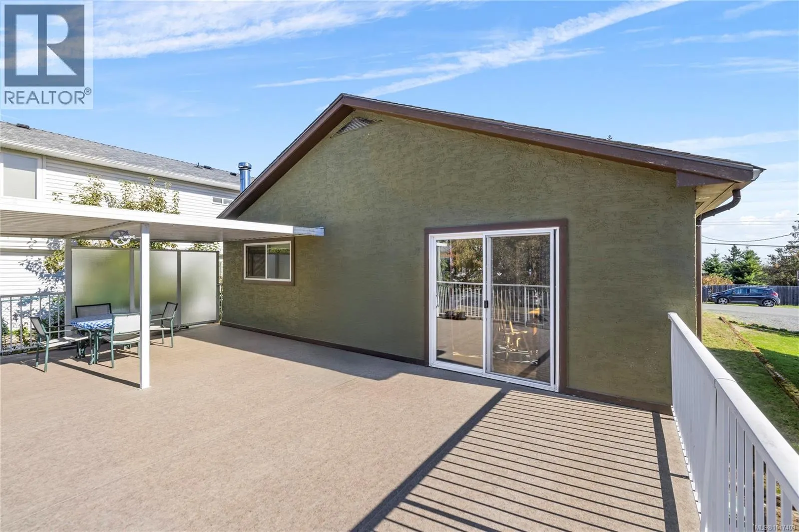 765 Short Ave