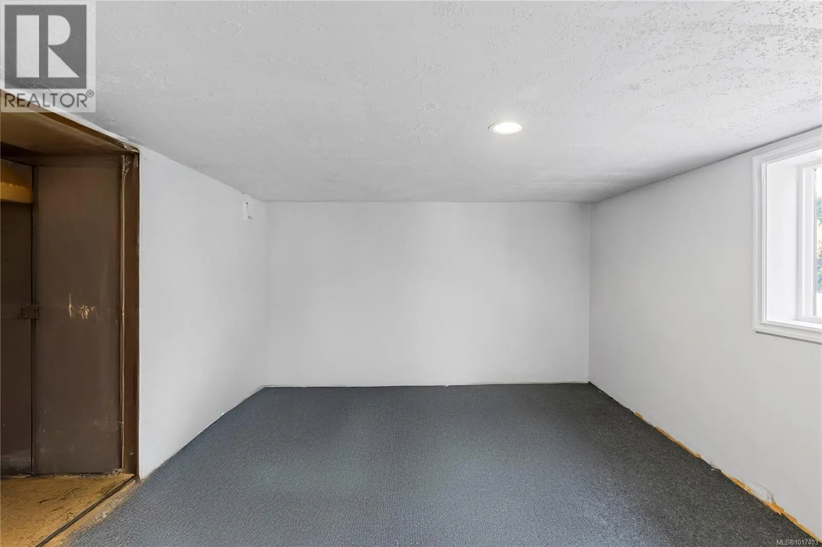 765 Short Ave