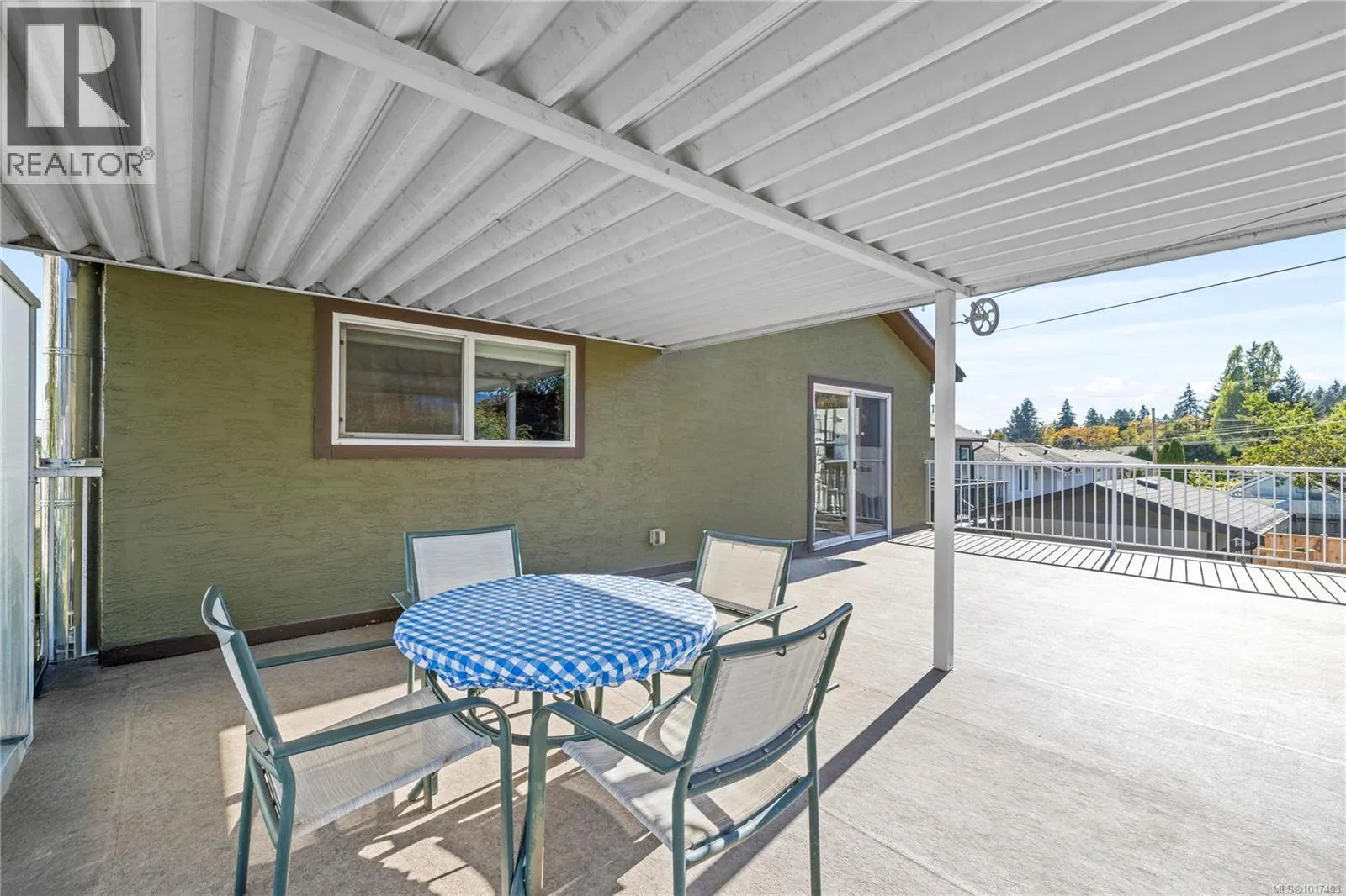 765 Short Ave