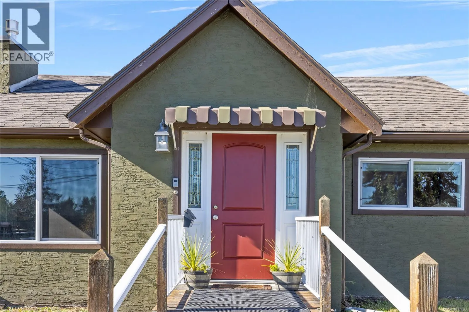 765 Short Ave