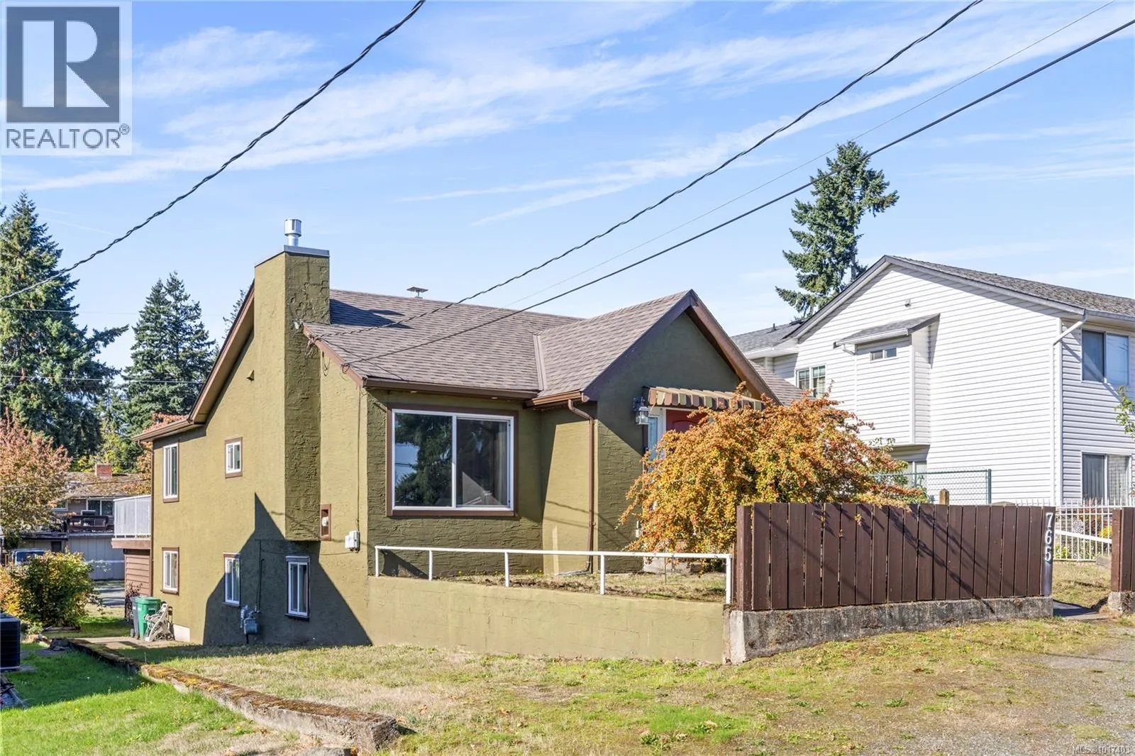 765 Short Ave