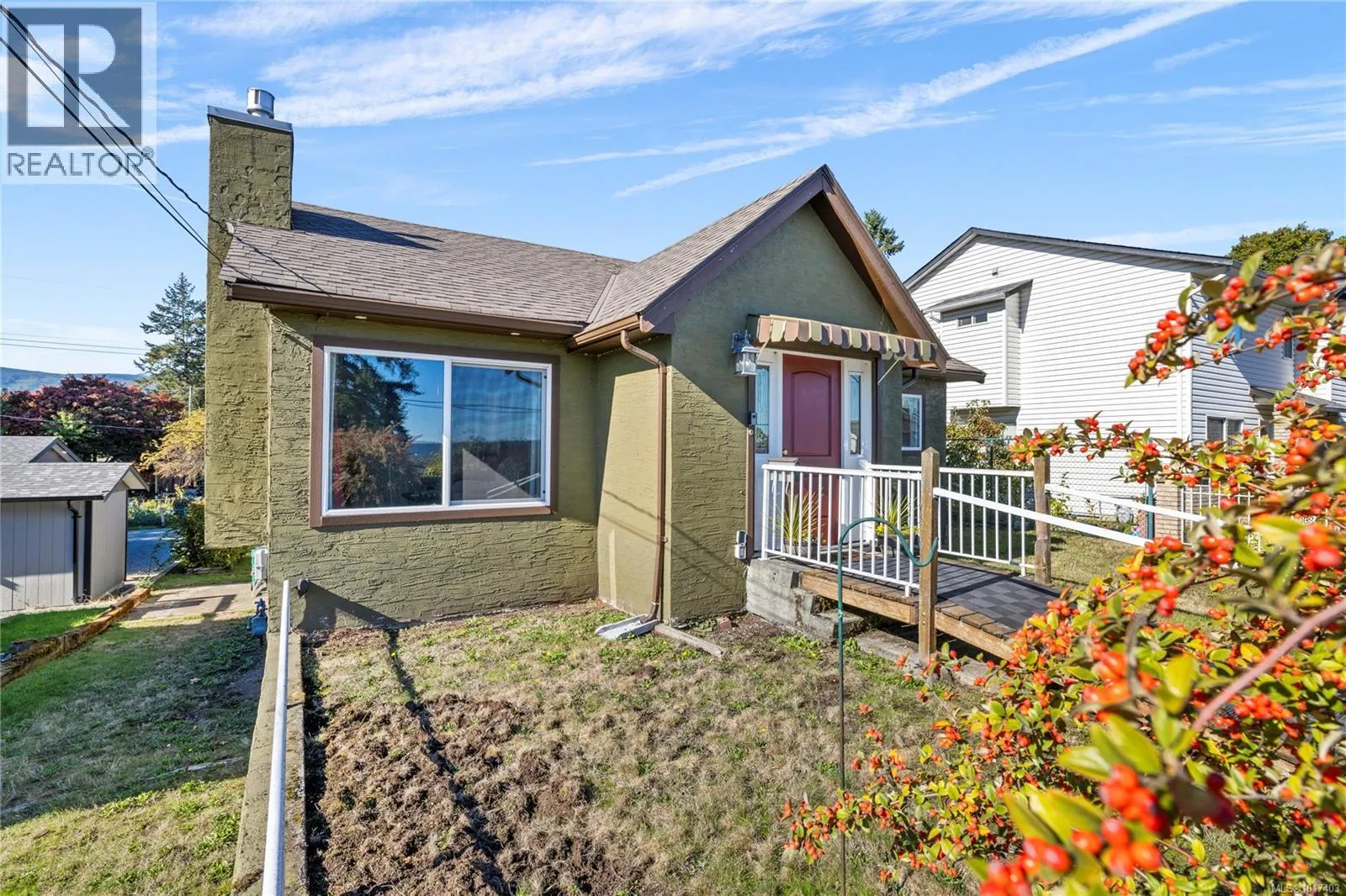 765 Short Ave