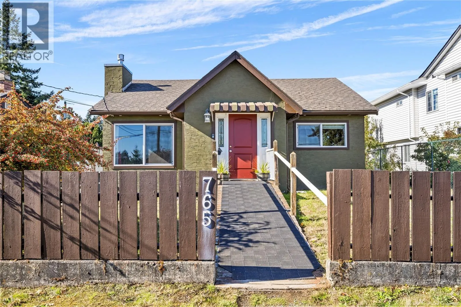 765 Short Ave