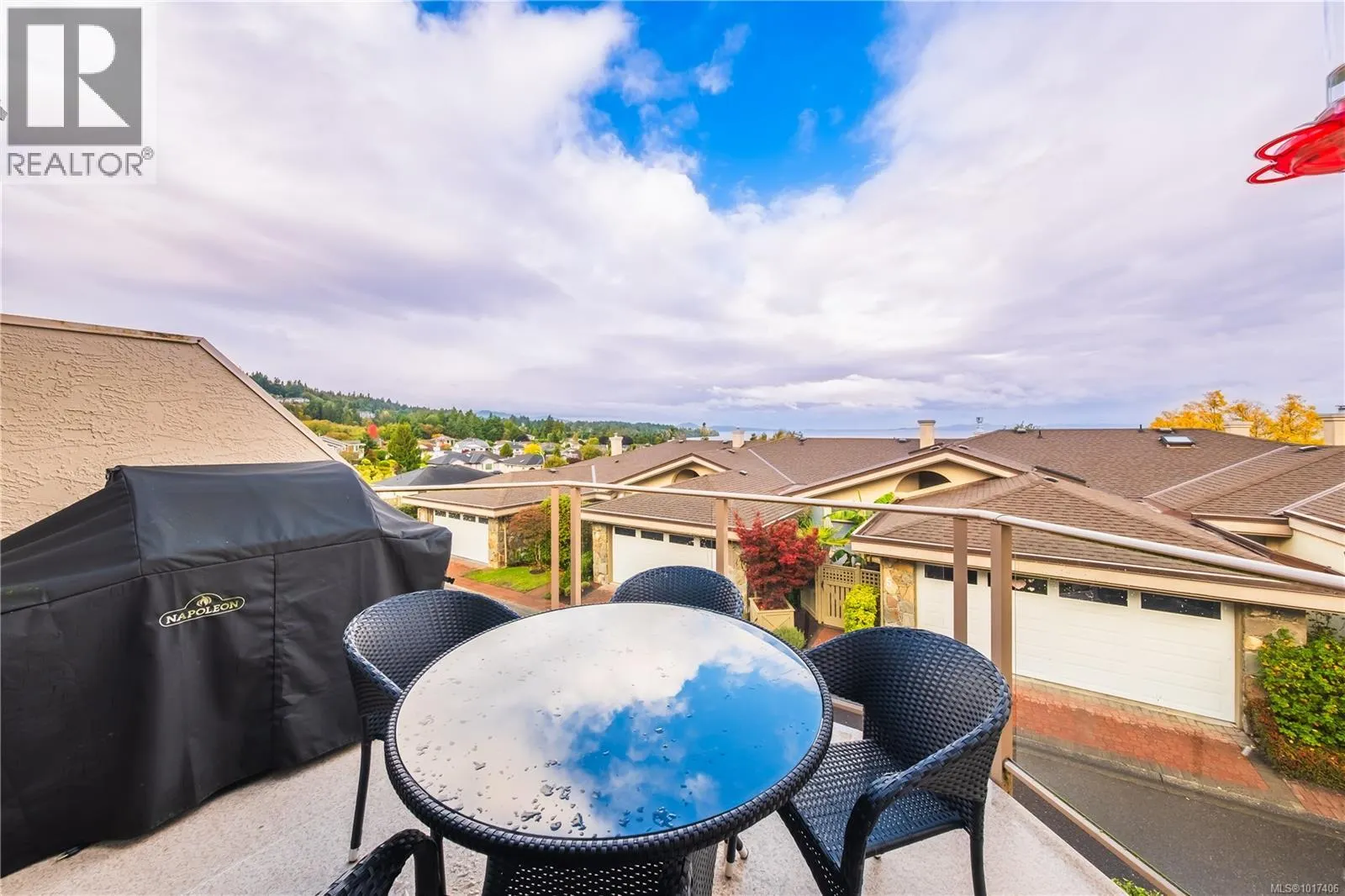 9 4991 Bella Vista Cres